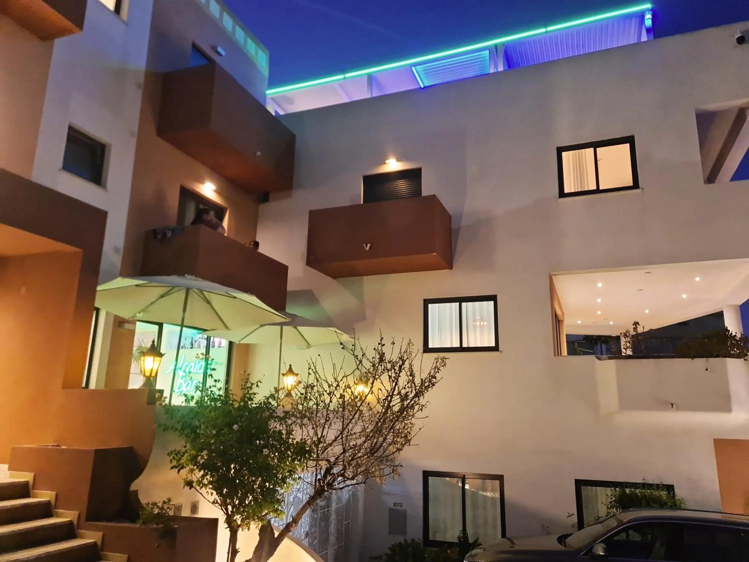 Property building in Hotel Alcaide