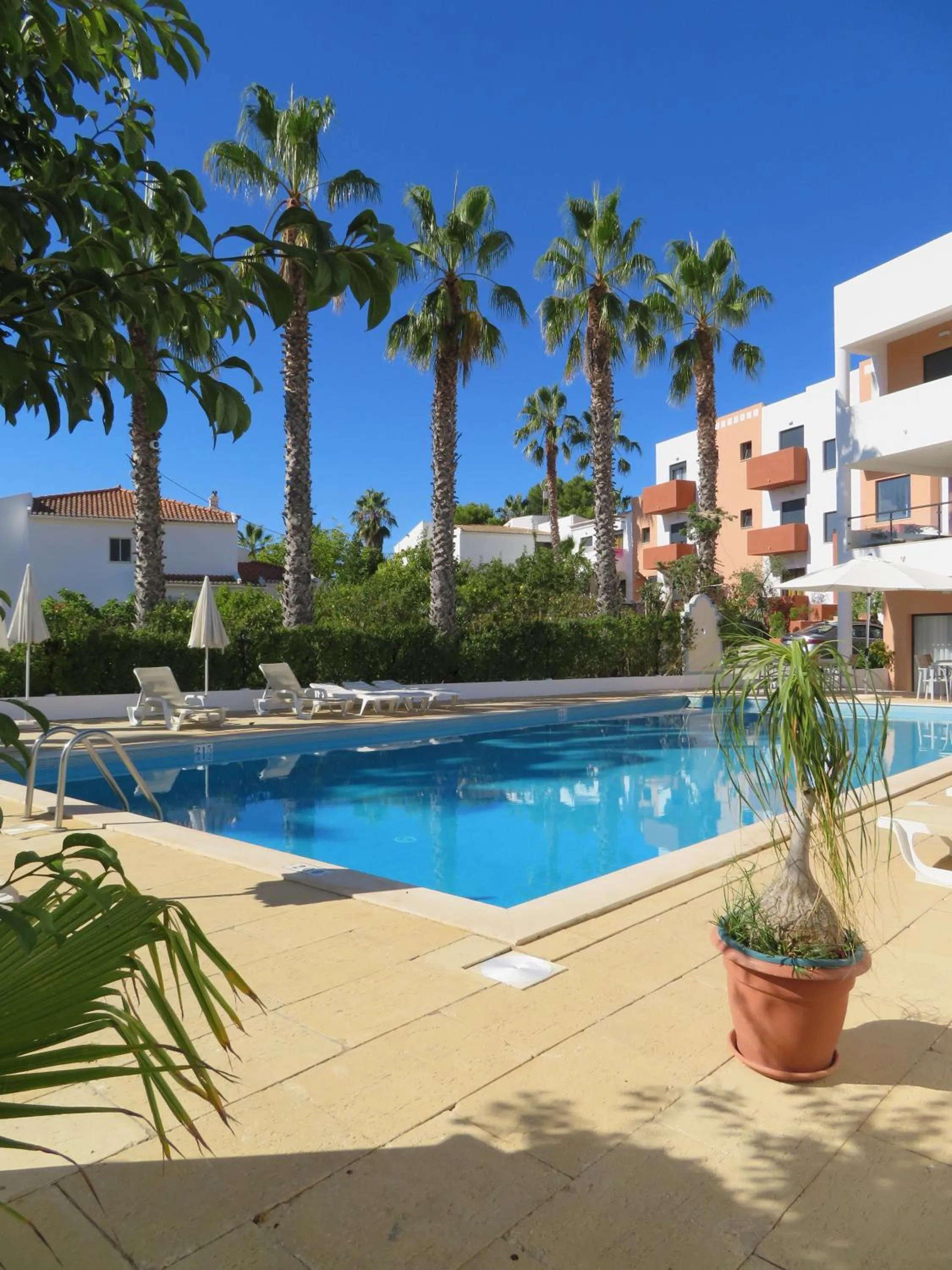 Property building in Hotel Alcaide