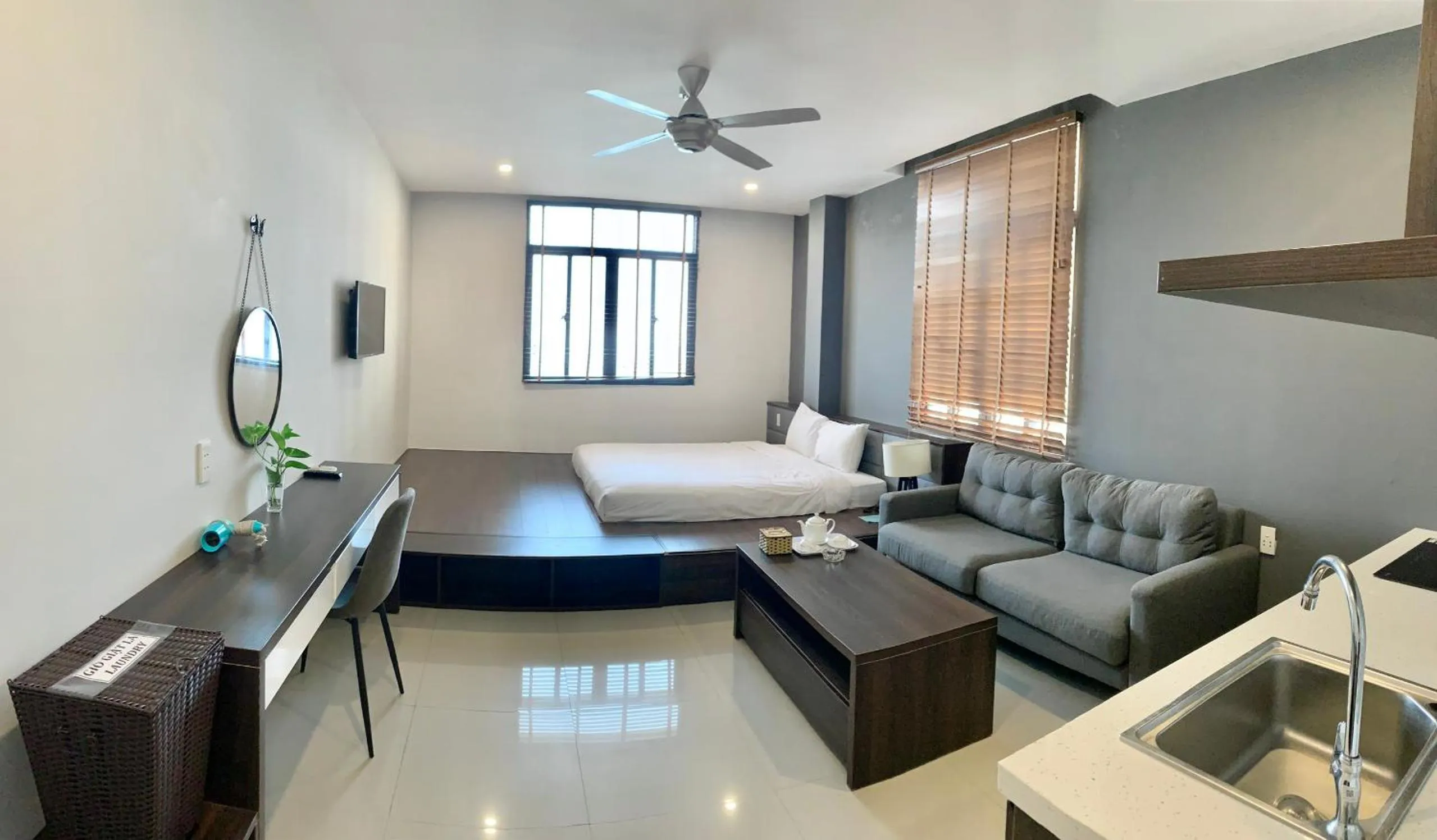 Photo of the whole room, Bed in My Khe 2 Da Nang Seafront Hotel