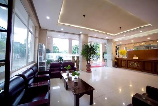 My Khe 2 Da Nang Seafront Hotel