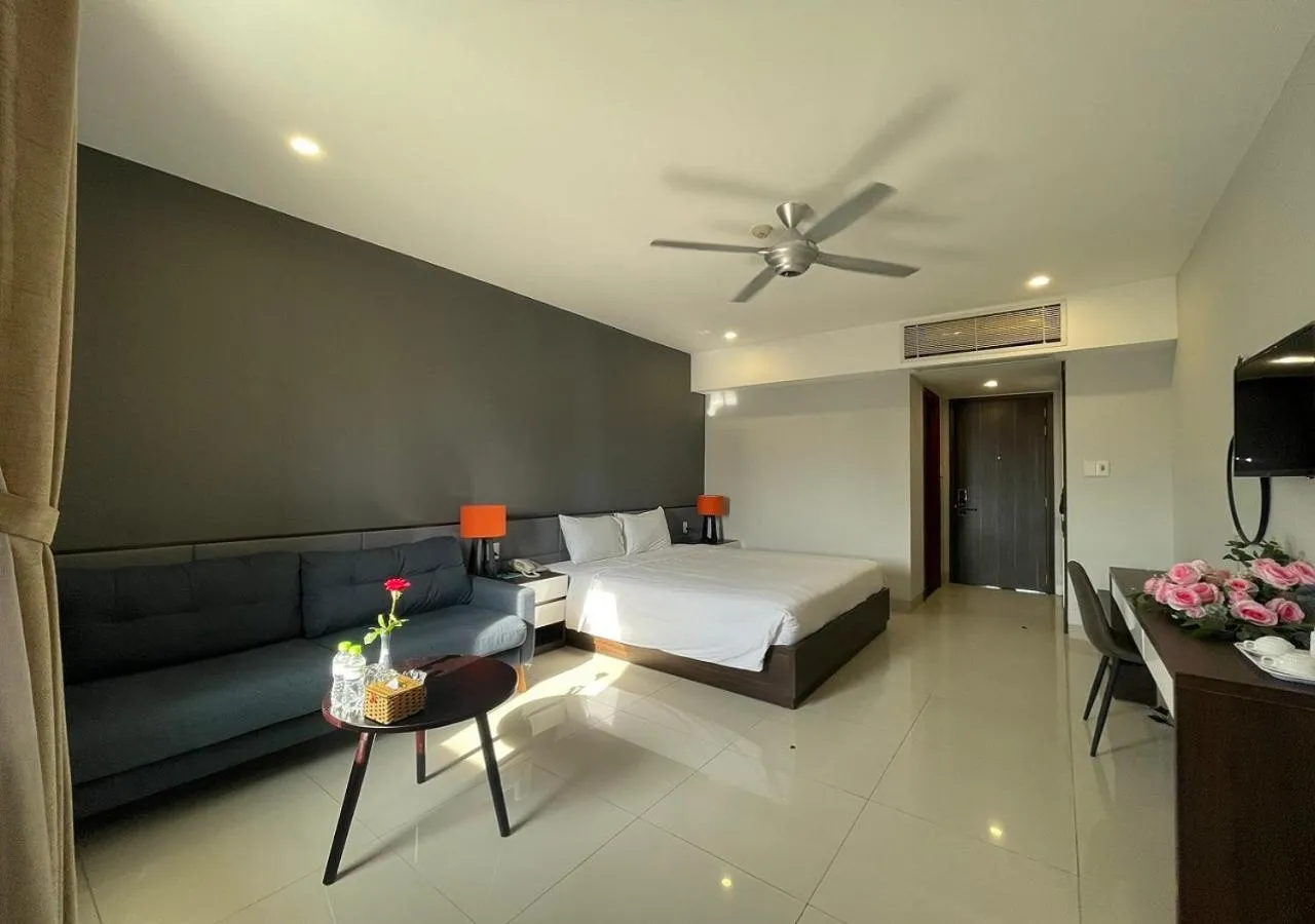 Living room, Bed in My Khe 2 Da Nang Seafront Hotel