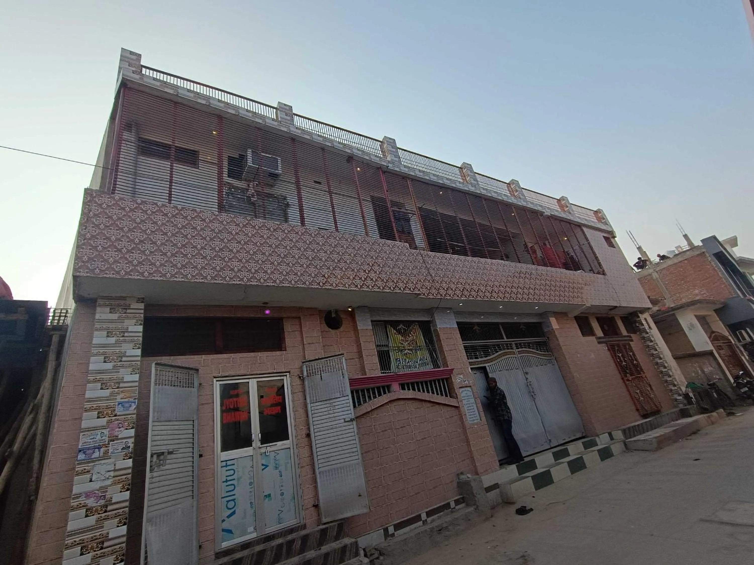 Facade/entrance in Hotel O Jyotish House