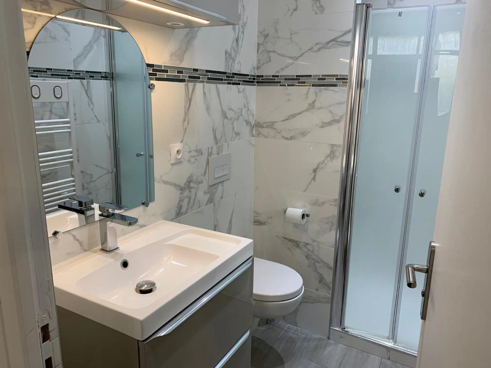 Shower in La Ferme Des Barmonts