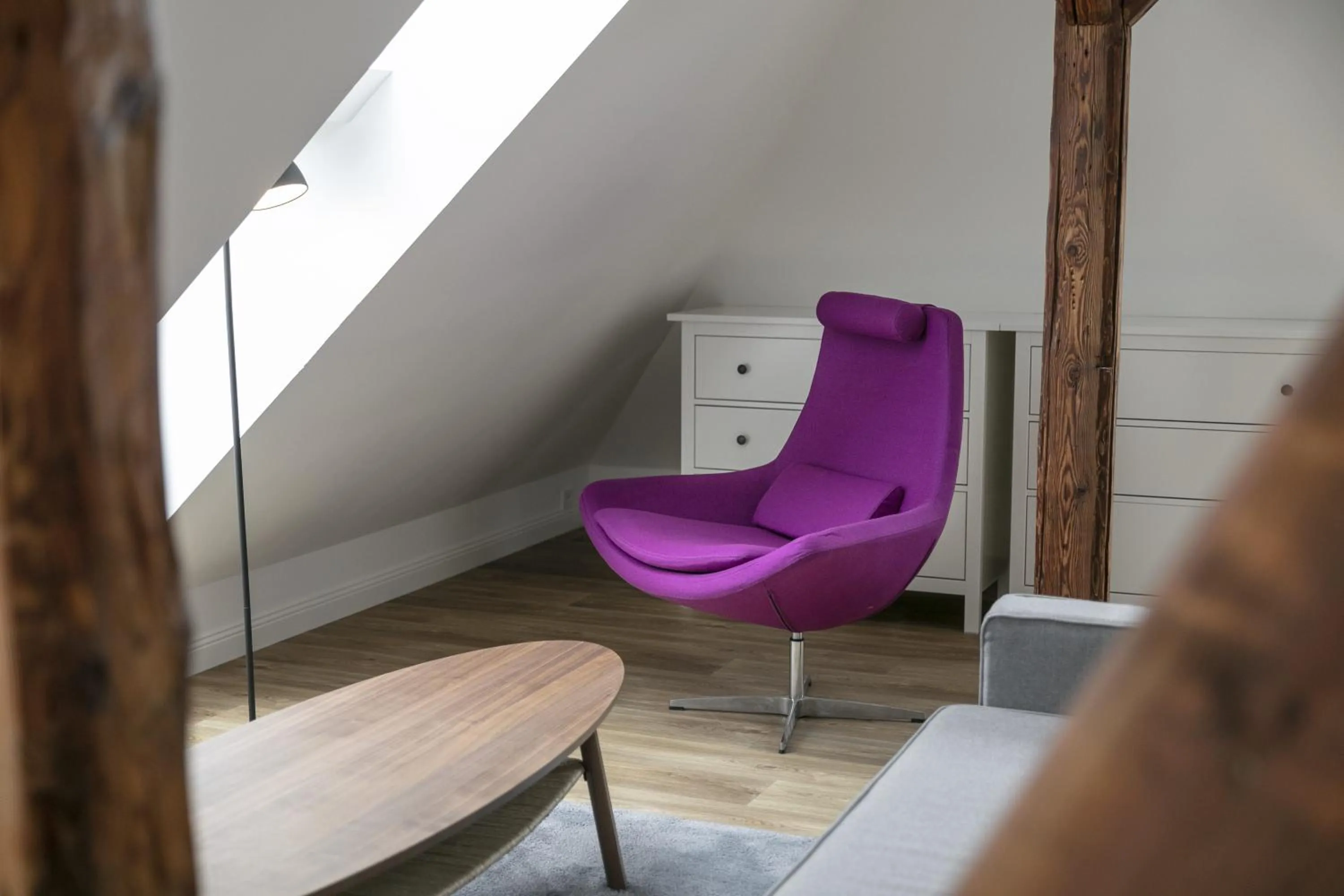 Seating area in Pytloun Flat Hotel