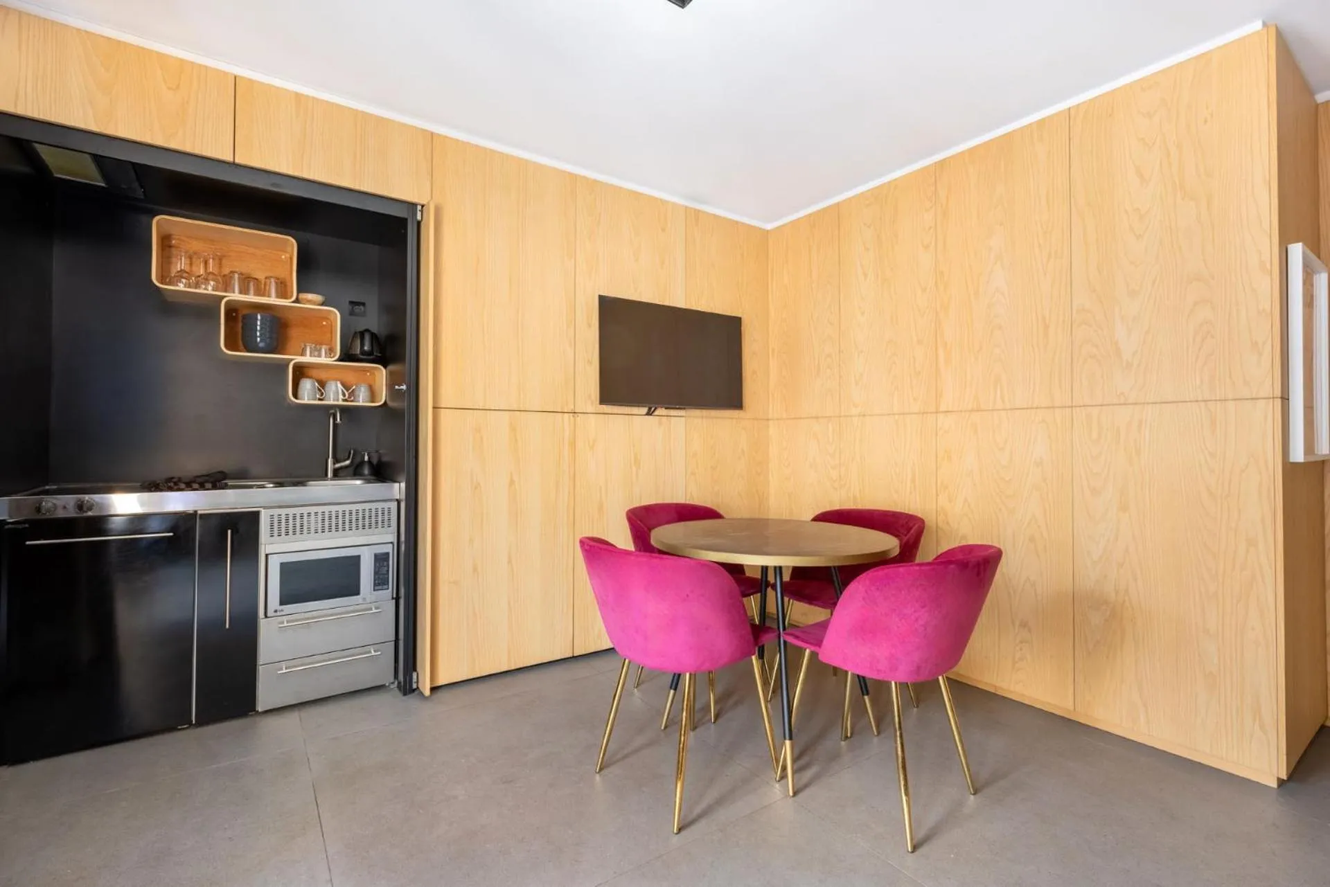 Dining area in Au Chat Qui Dort Lille - Thiers