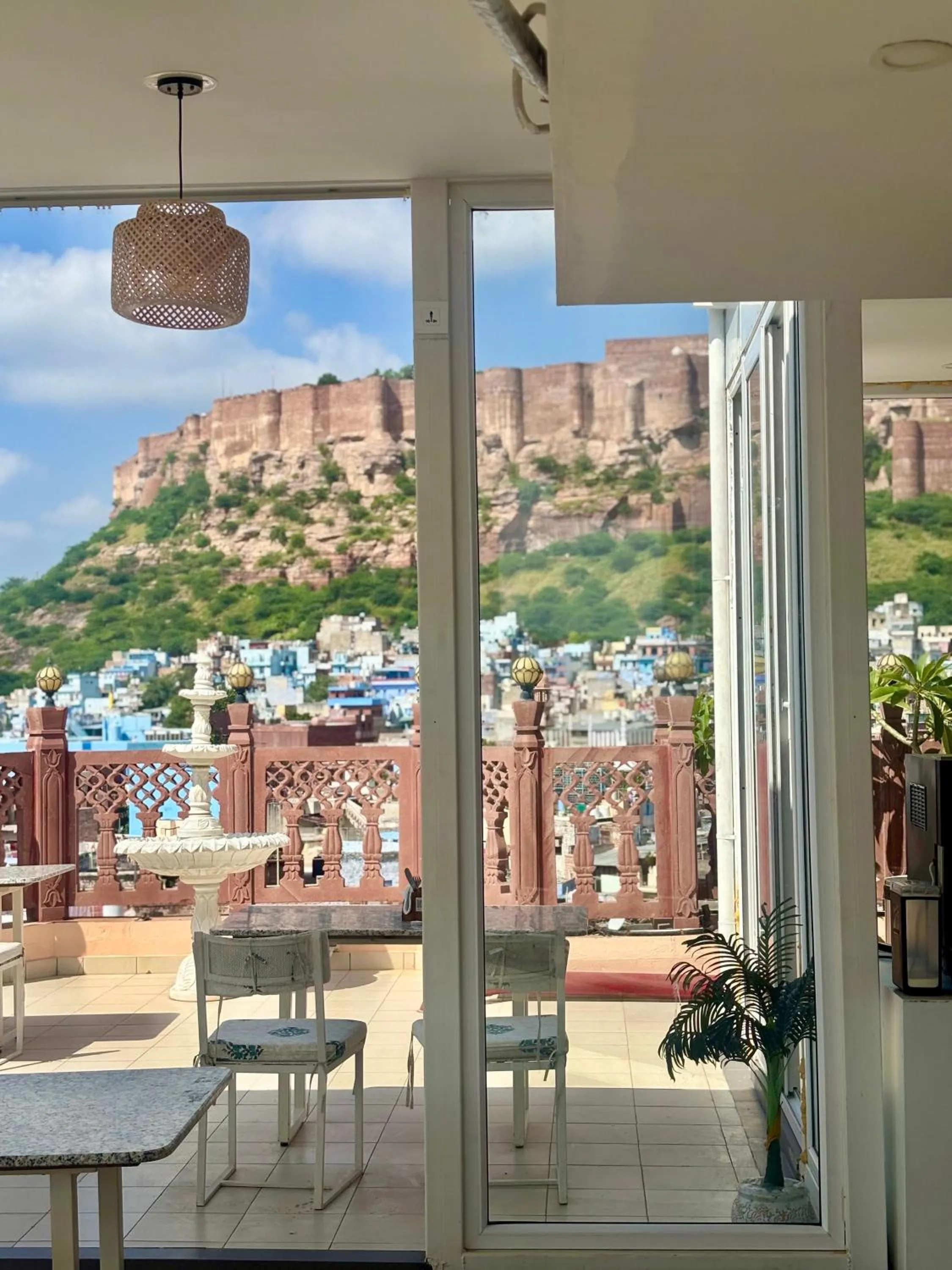 Restaurant/places to eat in Kankariya Heritage