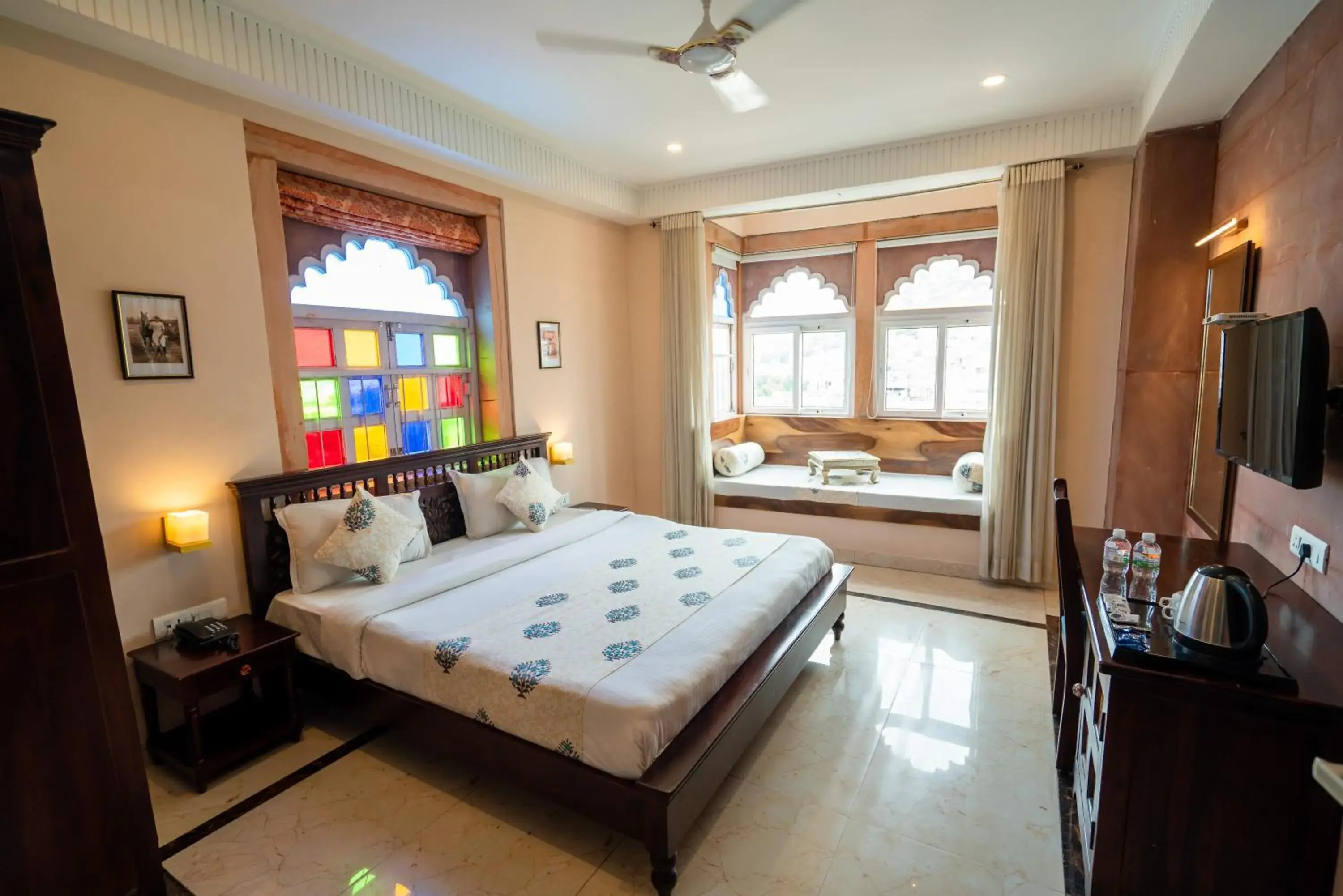 Superior King Room on 4th floor with fort view and Lakeview in Kankariya Heritage Superior King Room on 4th floor with fort view and Lakeview in Kankariya Heritage