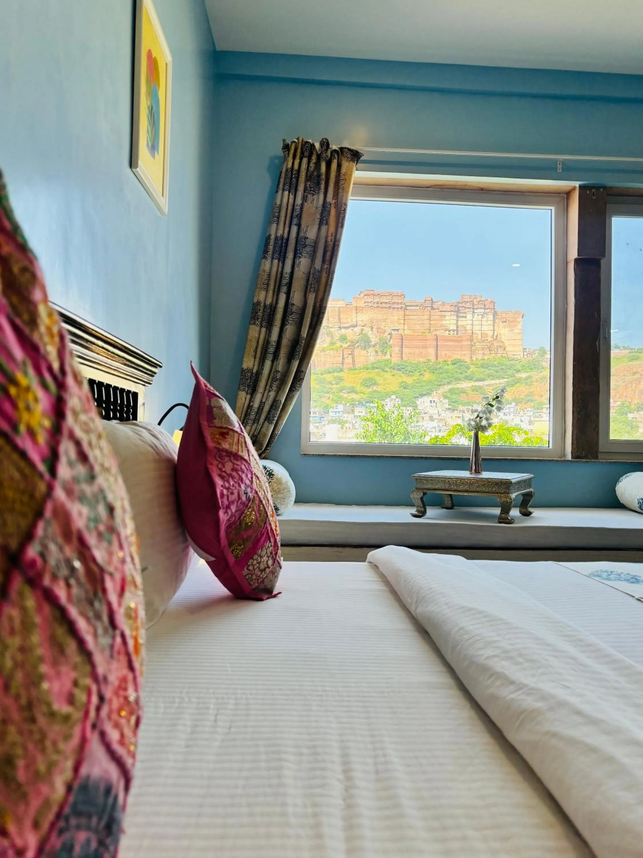 View (from property/room), Bed in Kankariya Heritage