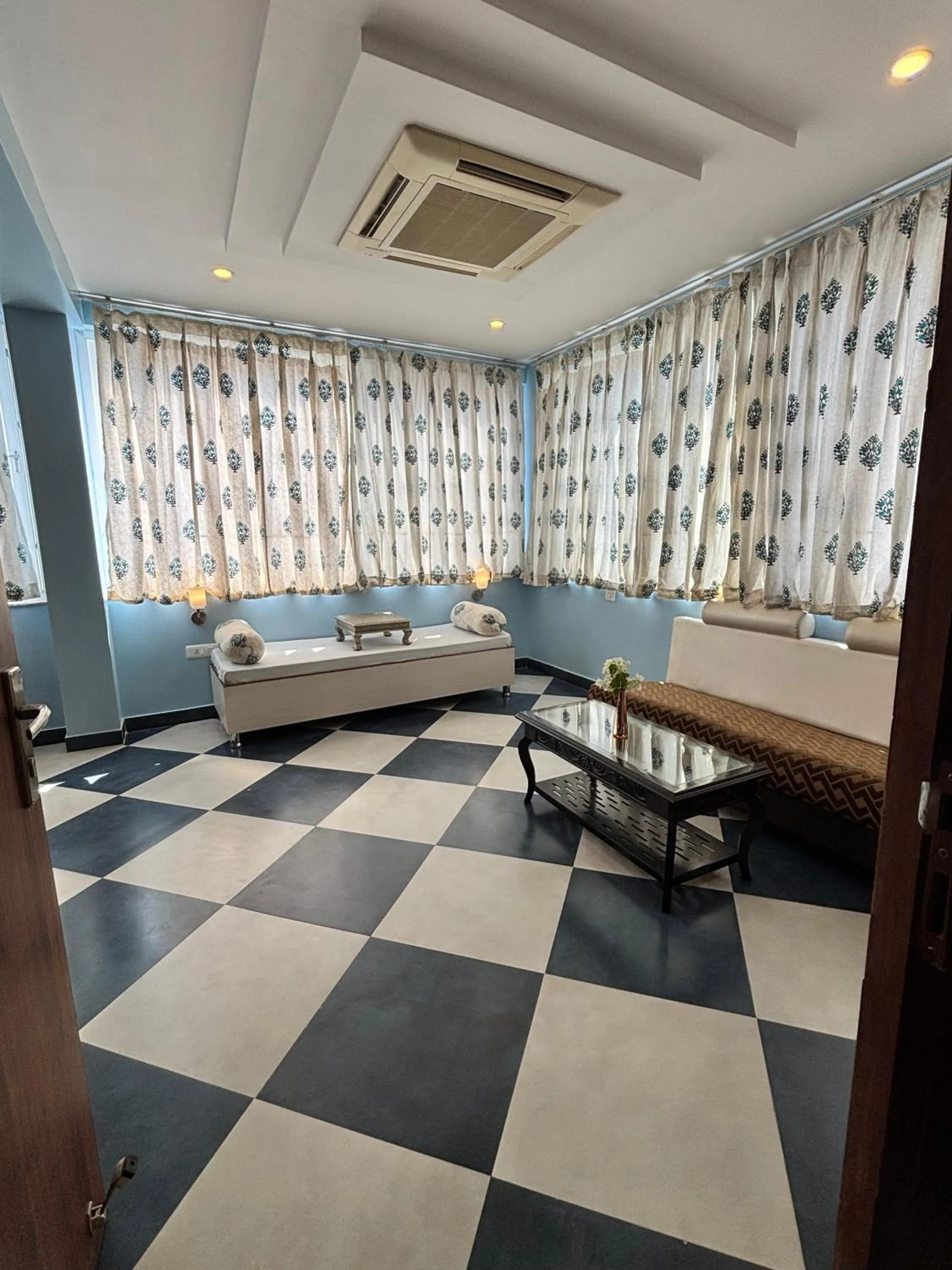 Seating area in Kankariya Heritage