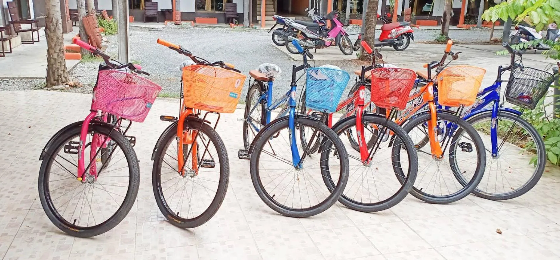 Cycling in Banyan Resort Bangsaen