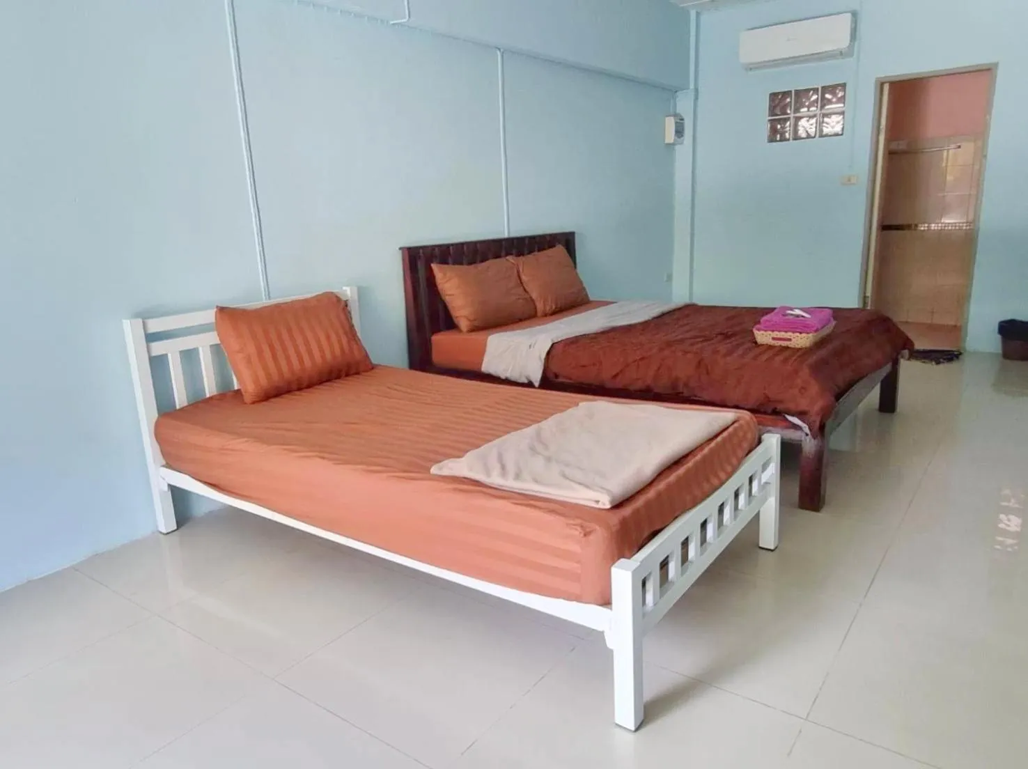 Bed in Banyan Resort Bangsaen