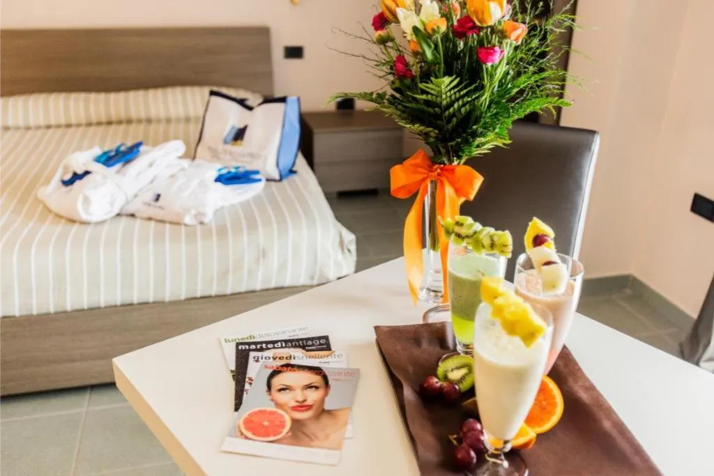 Photo of the whole room, Bed in Hotel Fontana Olente