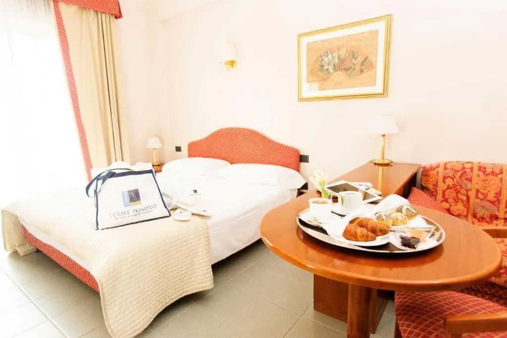 Bed in Hotel Fontana Olente