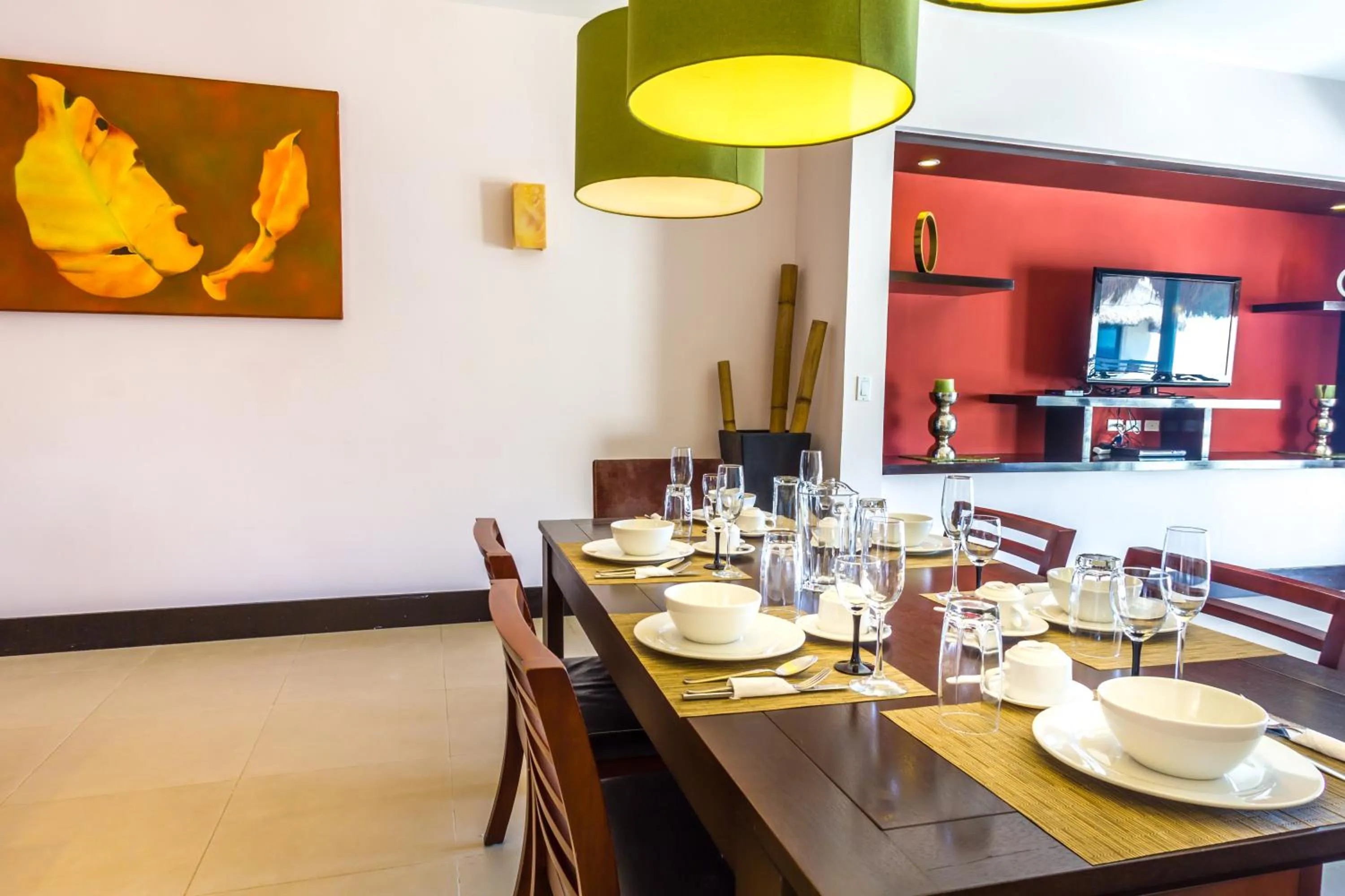 Dining area in Aldea Beachside Condo by BVR