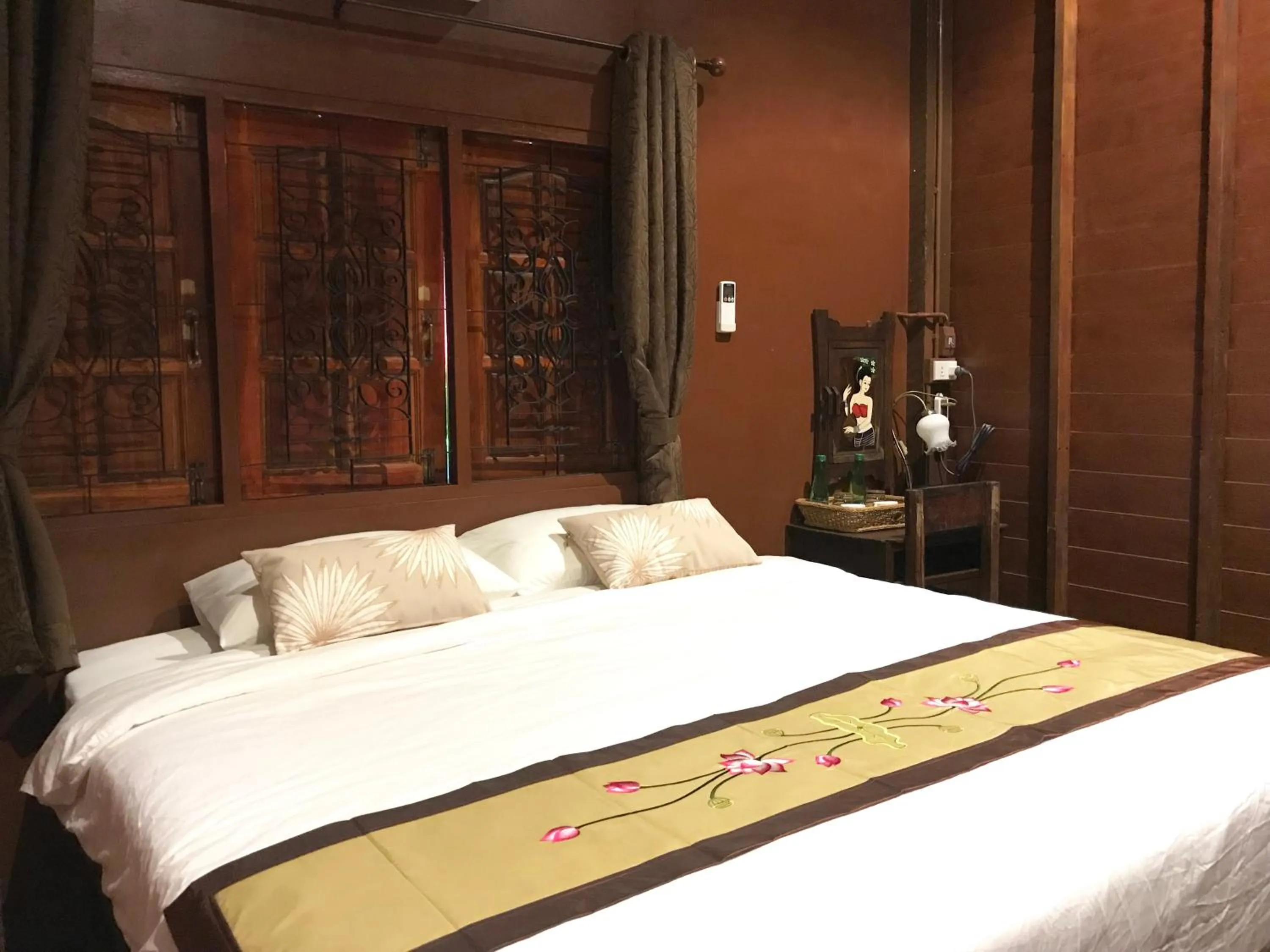 Bed in Reuan Vilawan