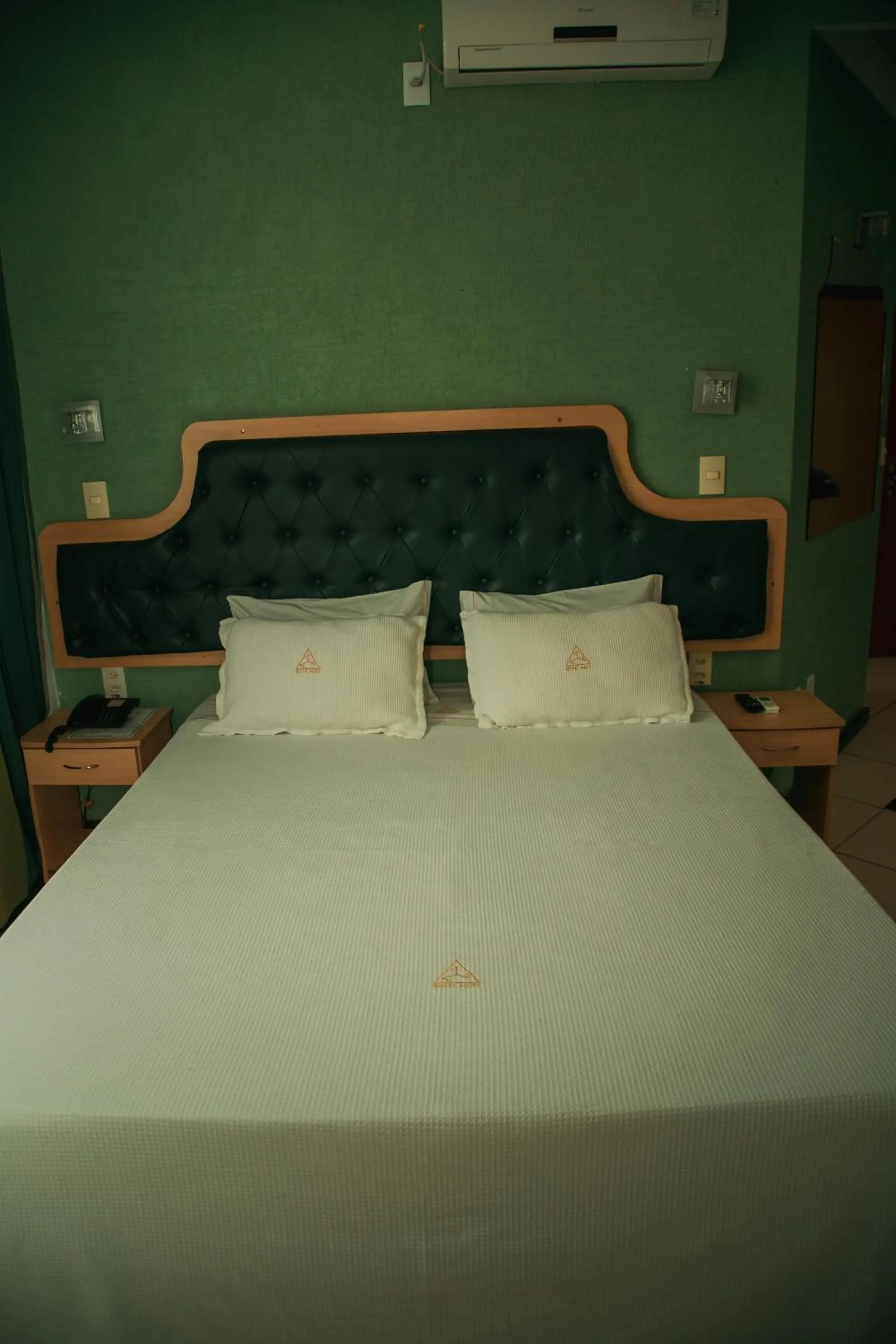 Bed in Hotel Meri