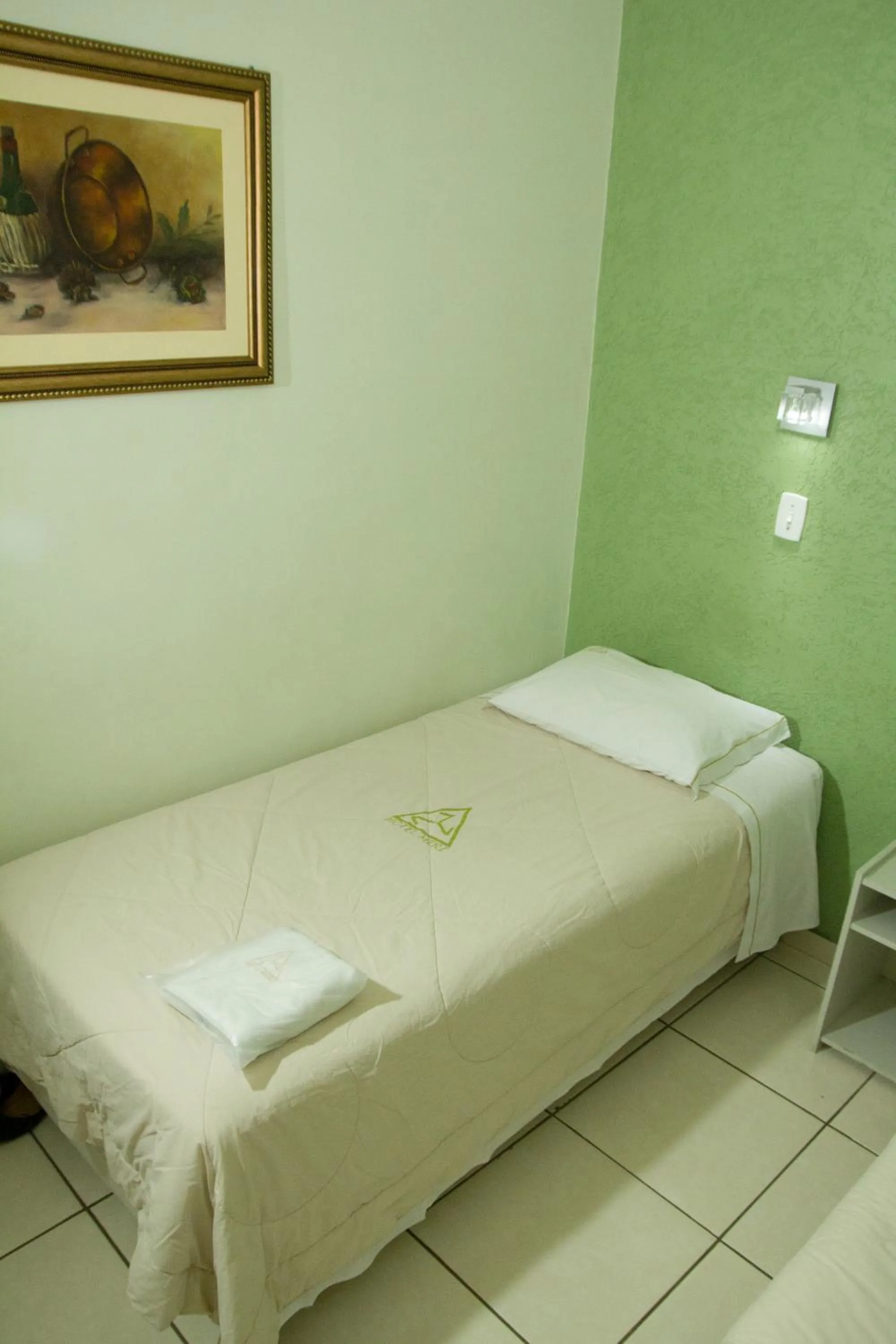 Nearby landmark, Bed in Hotel Meri