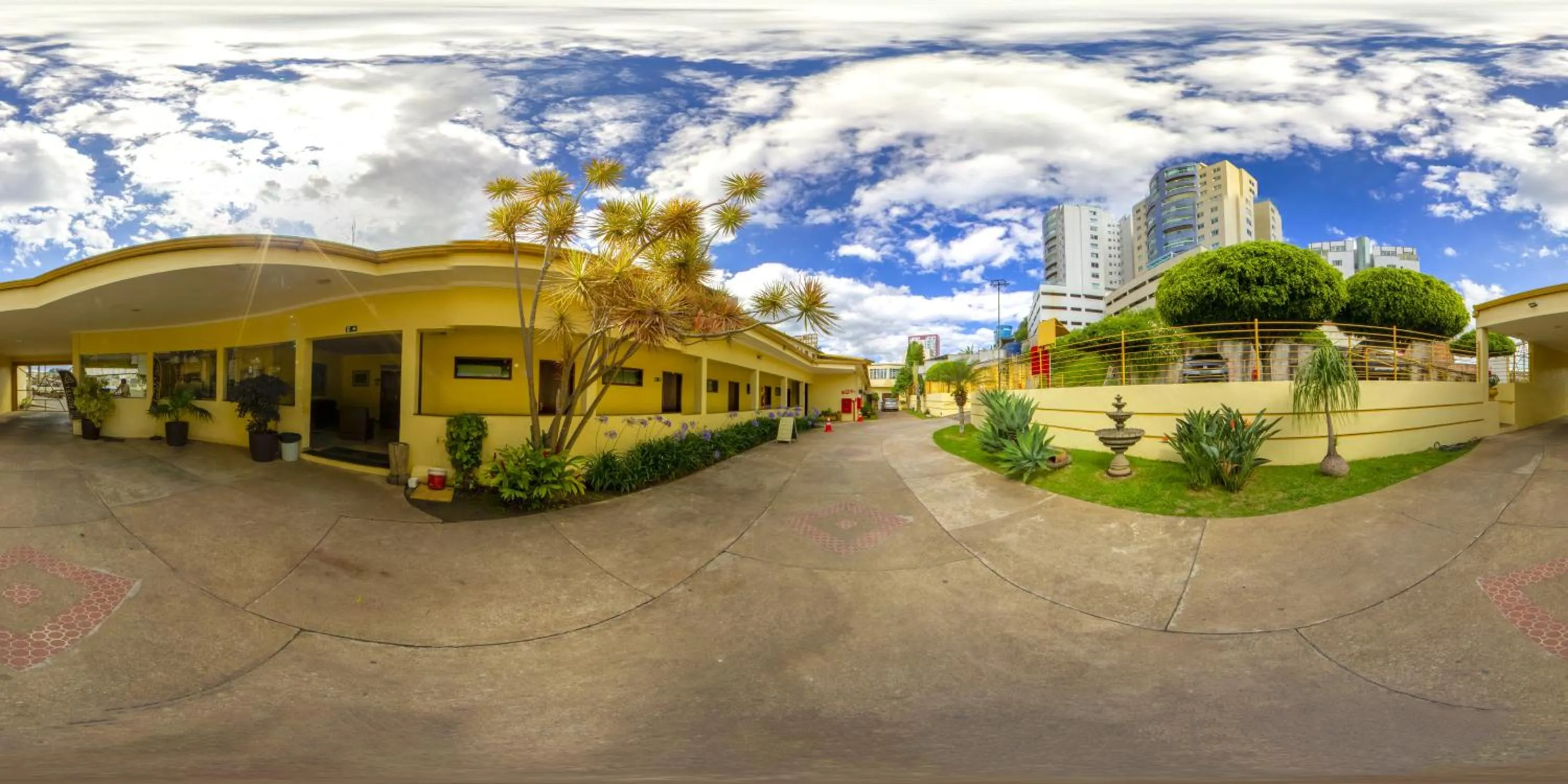 Property building in Hotel Meri