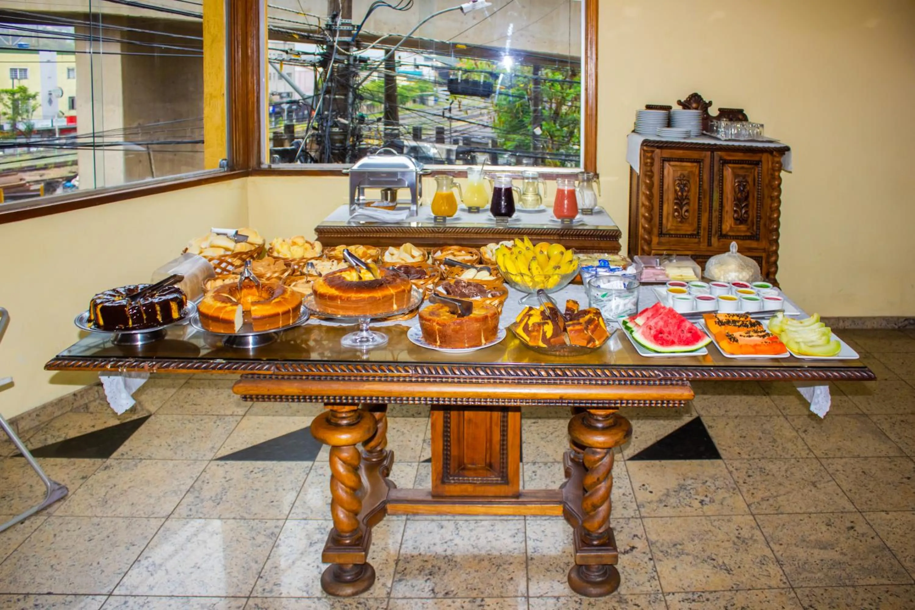 Breakfast in Hotel Meri