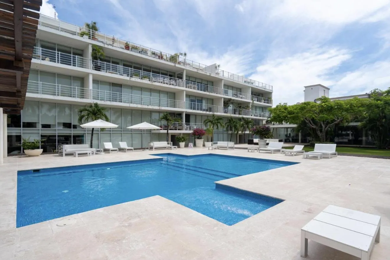 Day in Magia Beachside Apartment by BVR