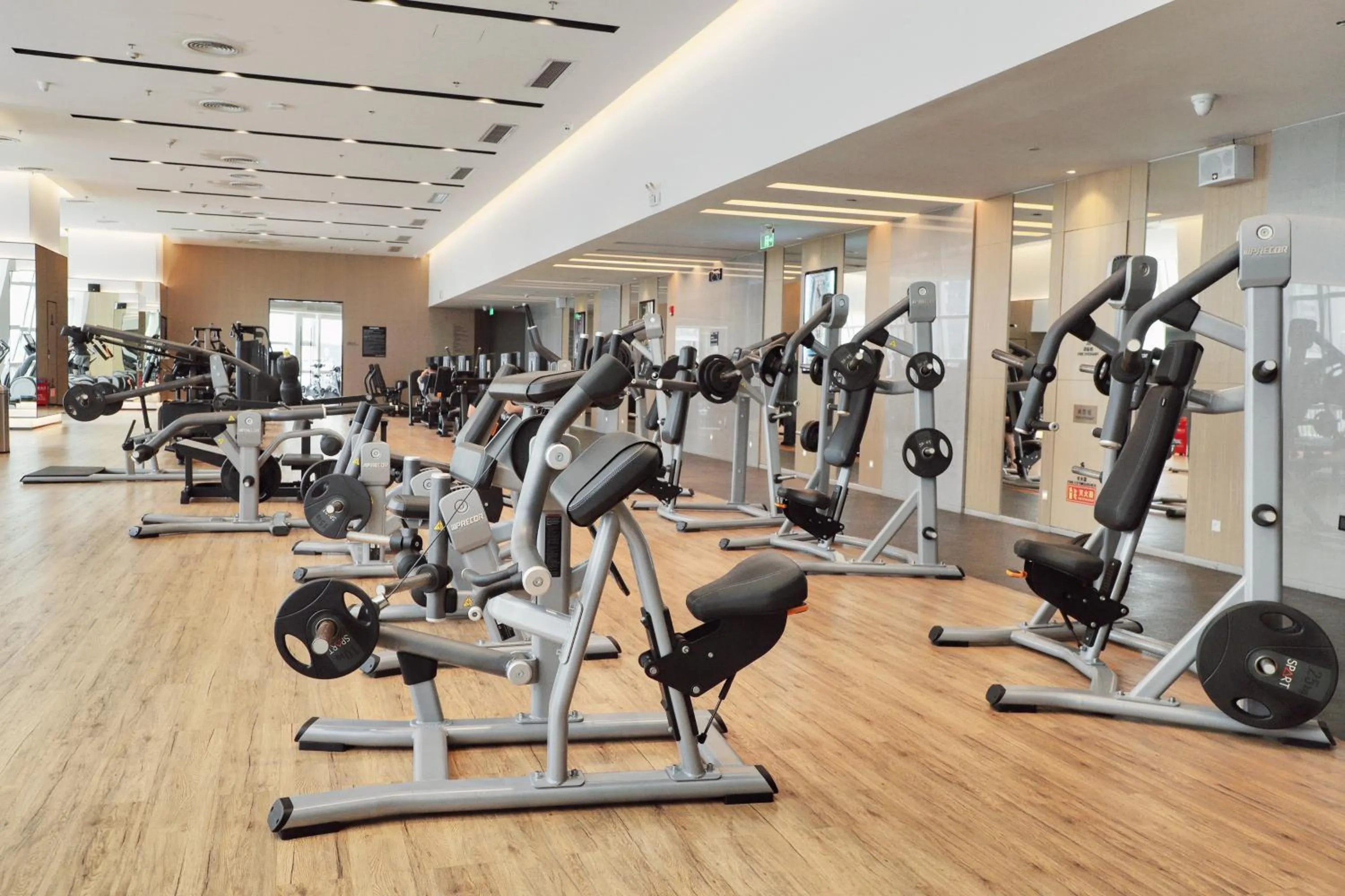Fitness centre/facilities in Hyatt Regency Shenzhen Yantian
