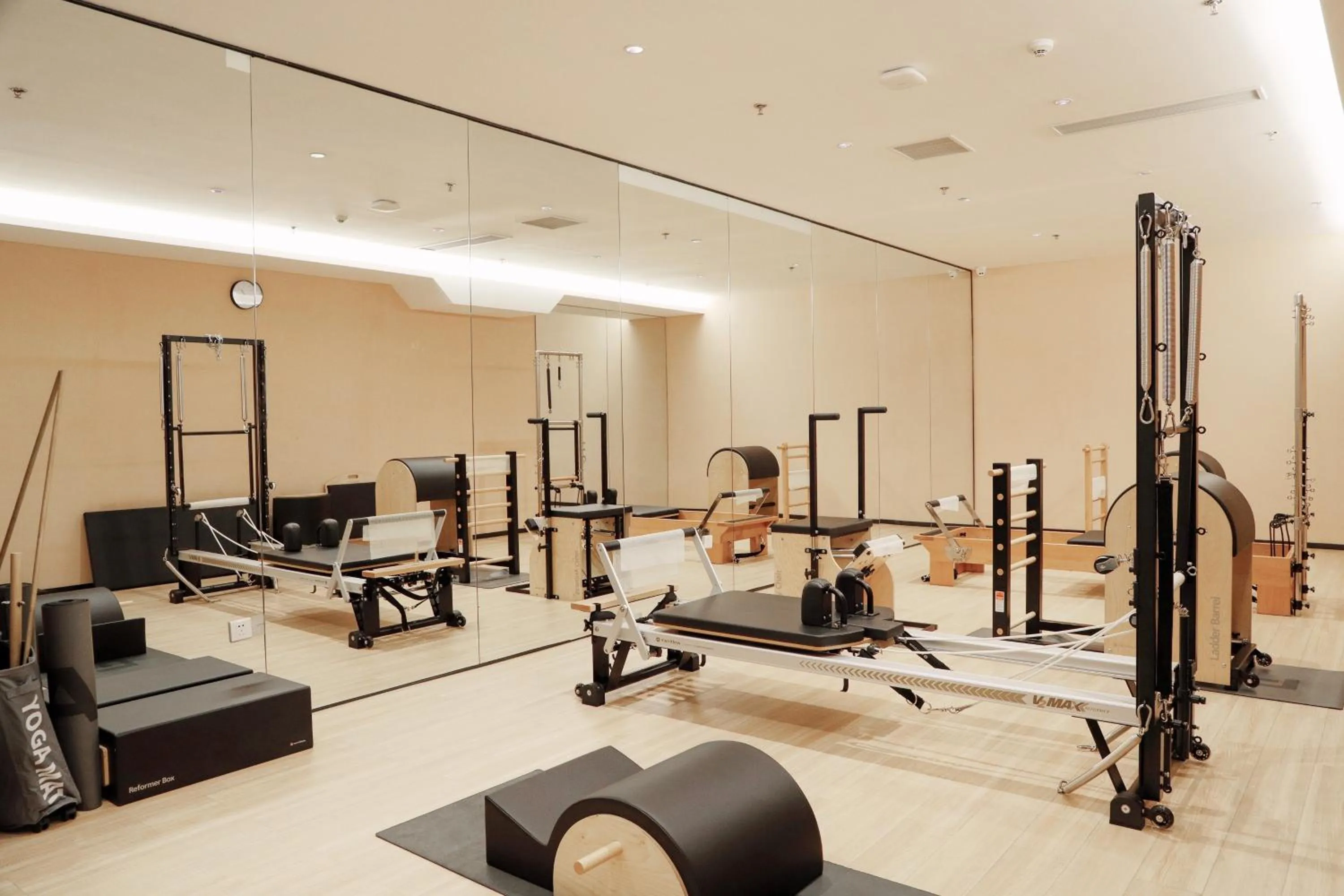 Fitness centre/facilities in Hyatt Regency Shenzhen Yantian
