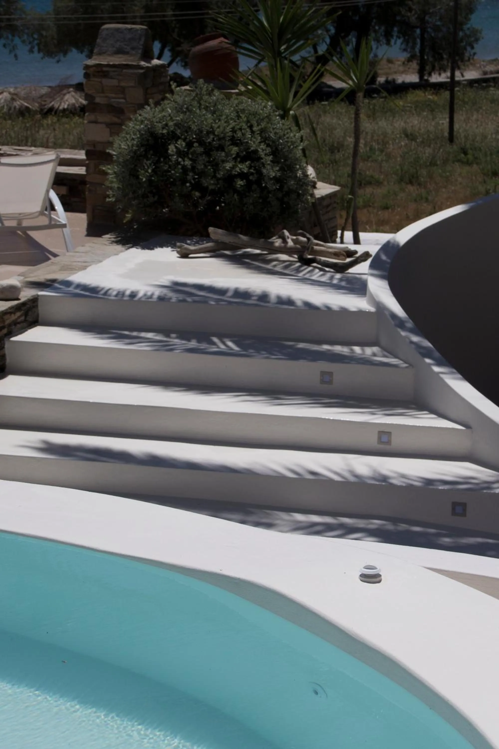 Hot Tub in Byzantio Beach Suites & Wellness