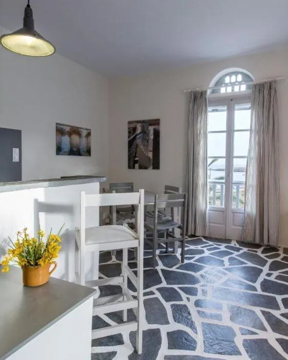 Kitchen or kitchenette in Byzantio Beach Suites & Wellness