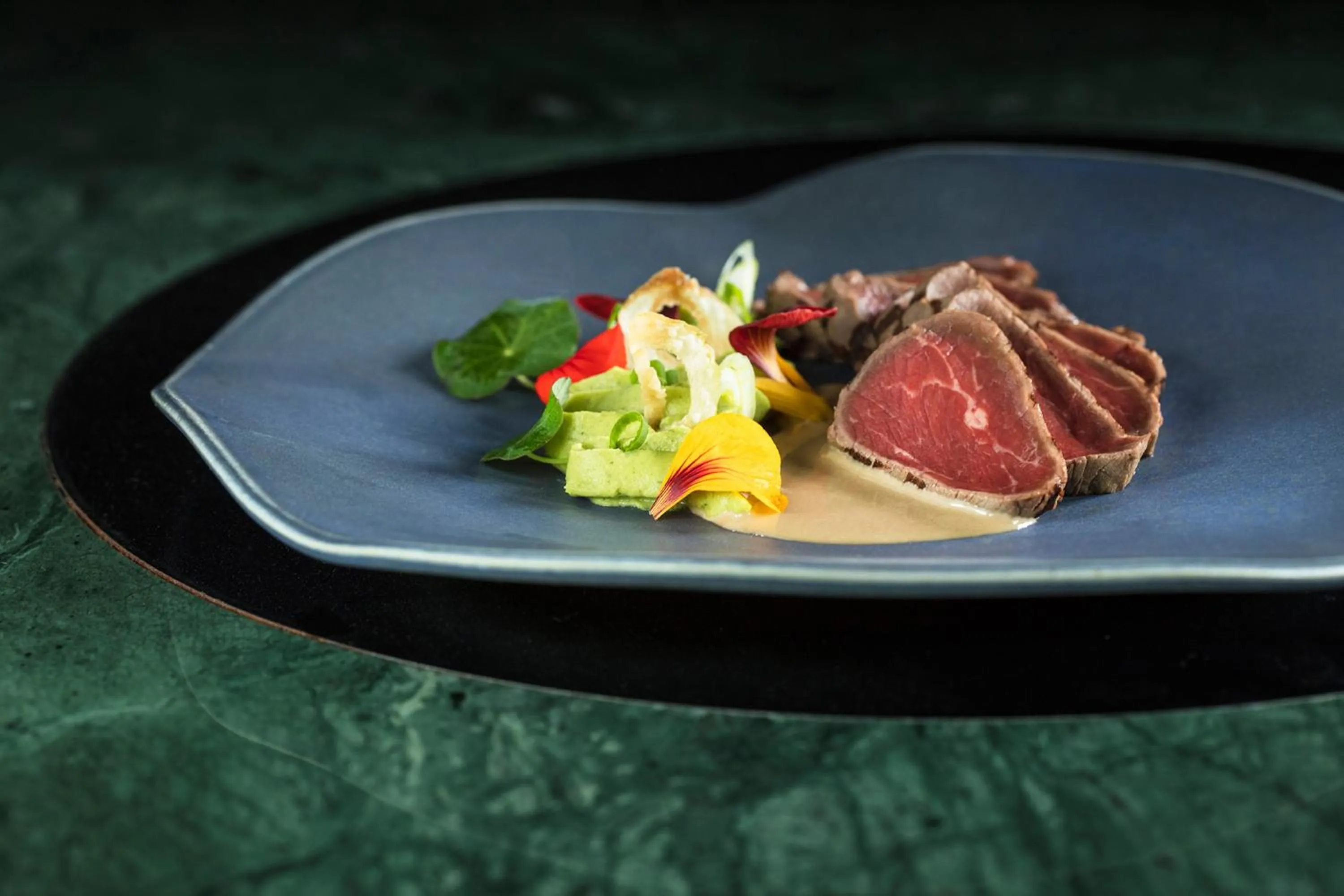 Restaurant/places to eat in Hôtel Le Café de Paris