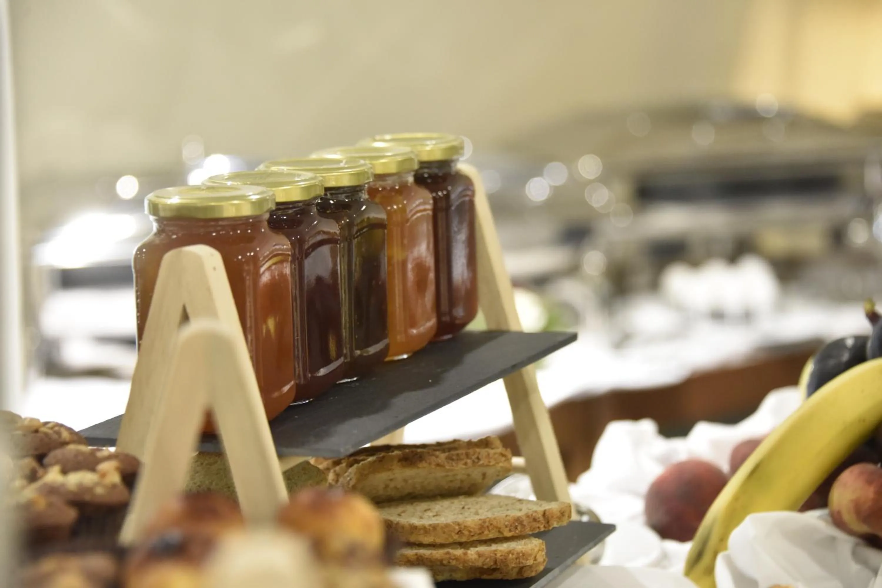 Buffet breakfast in BUSINESS HOTEL SFAX