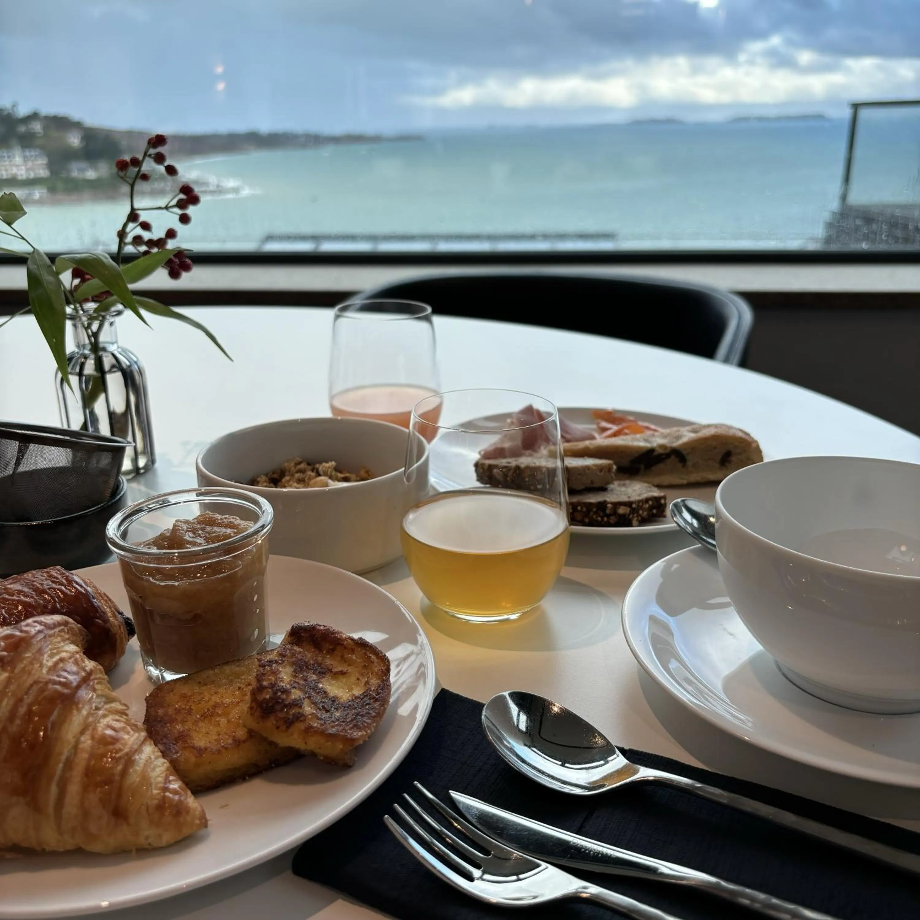 Sea view in L'Agapa Hôtel - Spa Codage