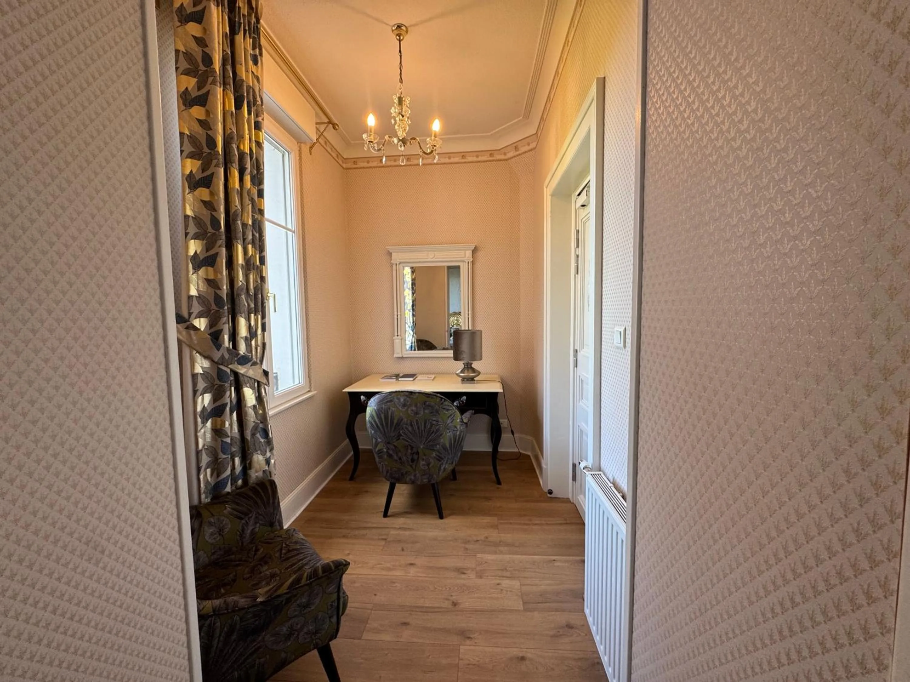 Bedroom in Hotel Restaurant Du Parc