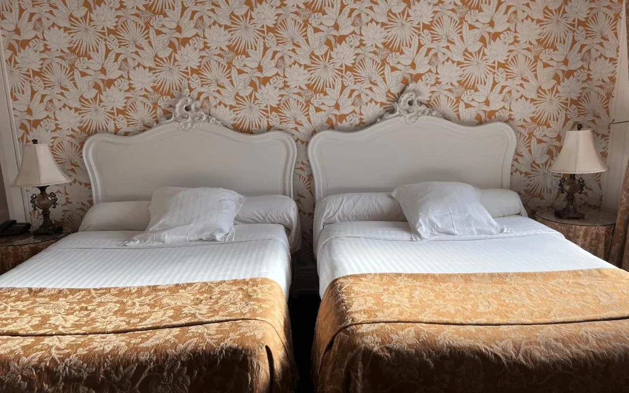 Bed in Hotel Restaurant Du Parc