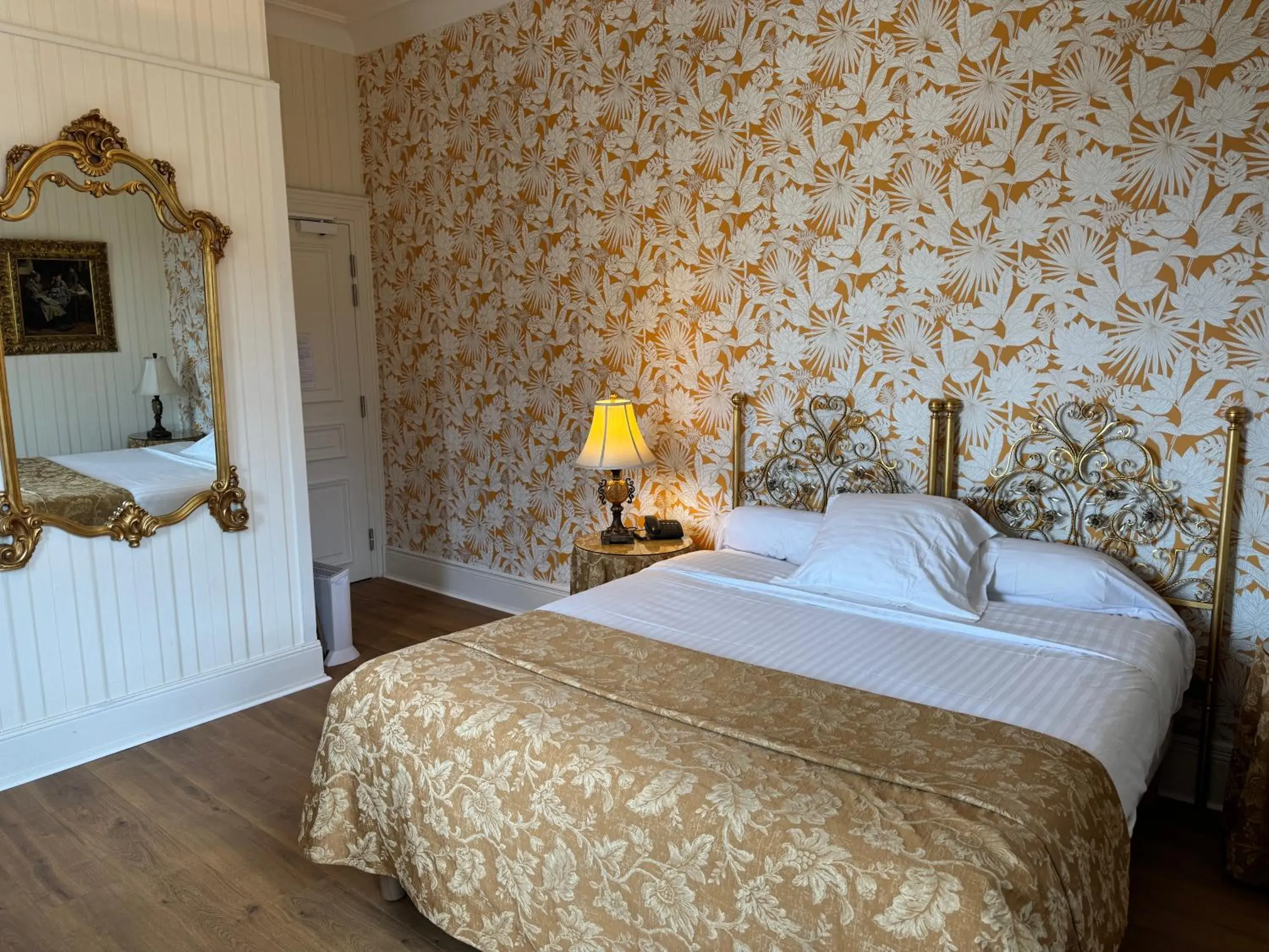 Standard Double/Twin Room in Hotel Restaurant Du Parc Standard Double/Twin Room in Hotel Restaurant Du Parc