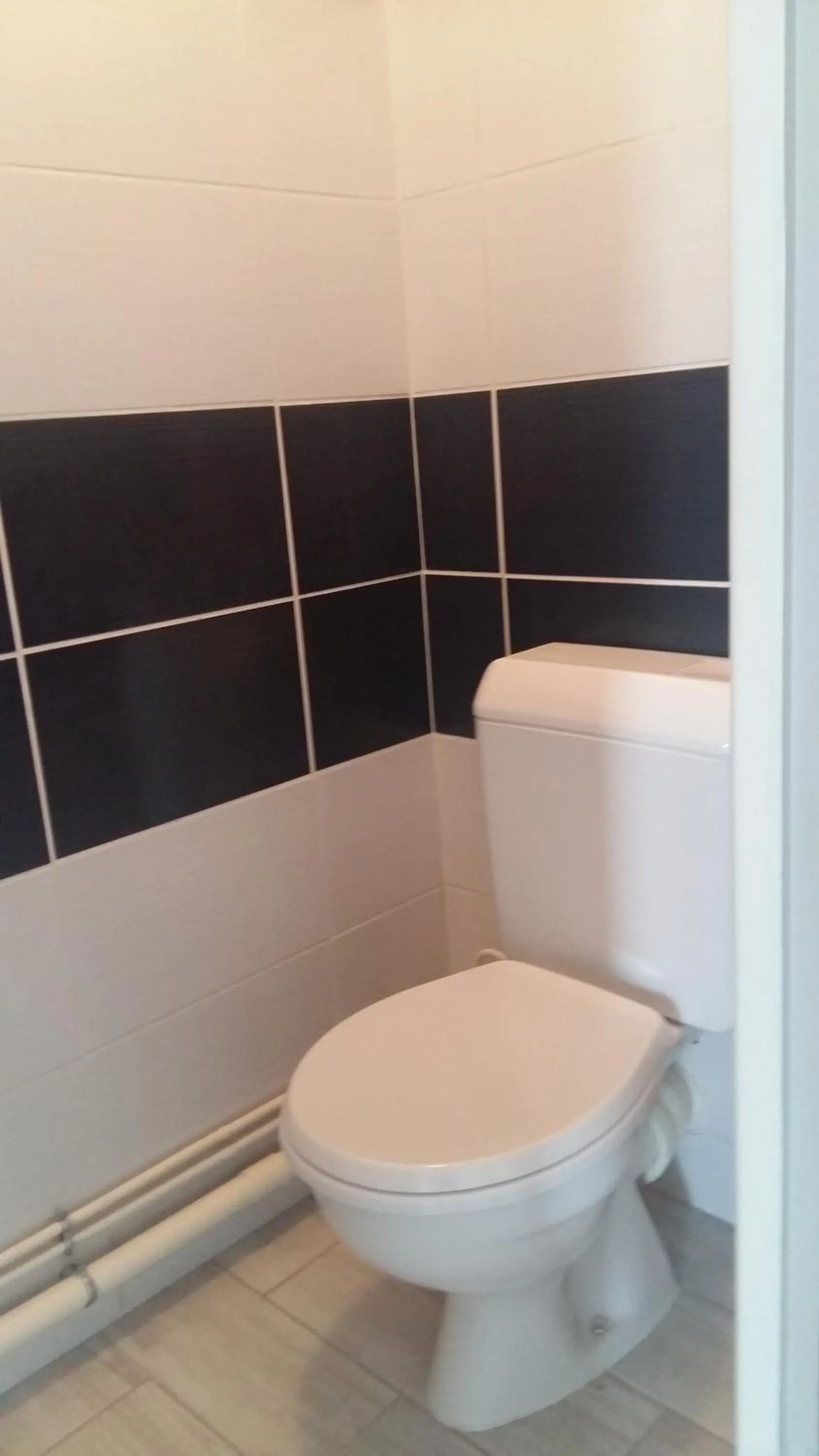 Toilet in Hotel des Thermes et du Casino