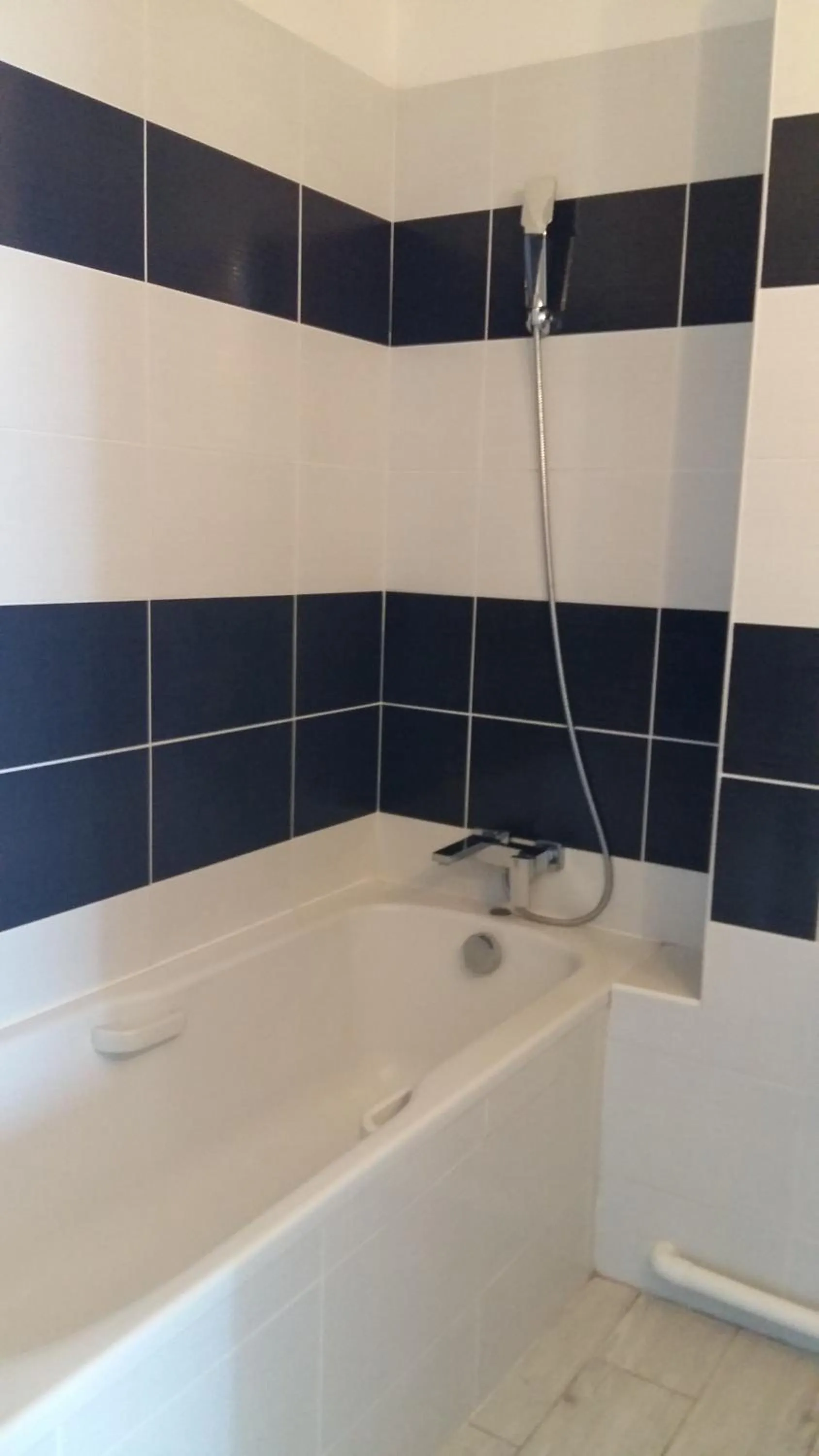 Bathroom in Hotel des Thermes et du Casino