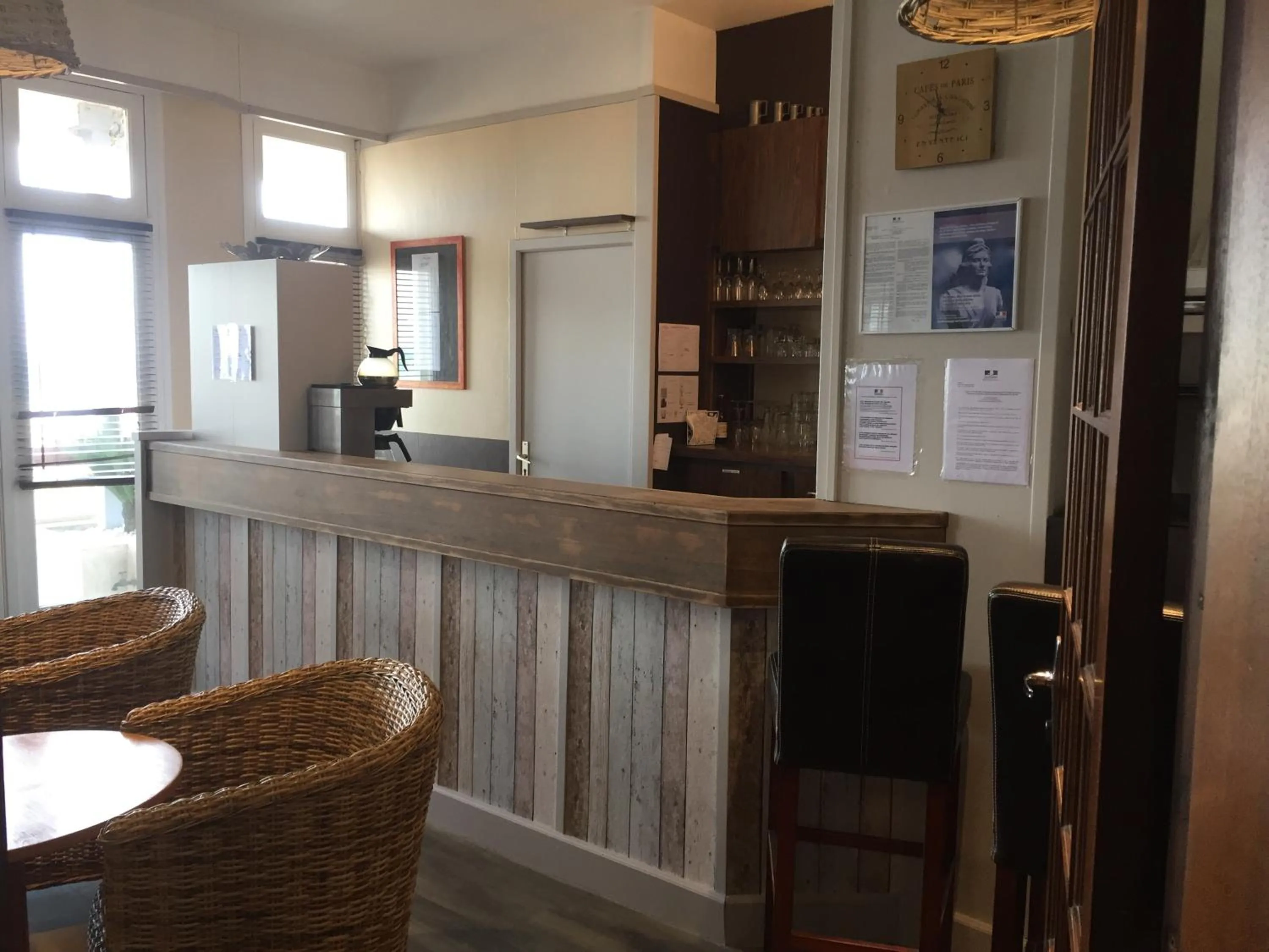 Lounge or bar in Hotel des Thermes et du Casino