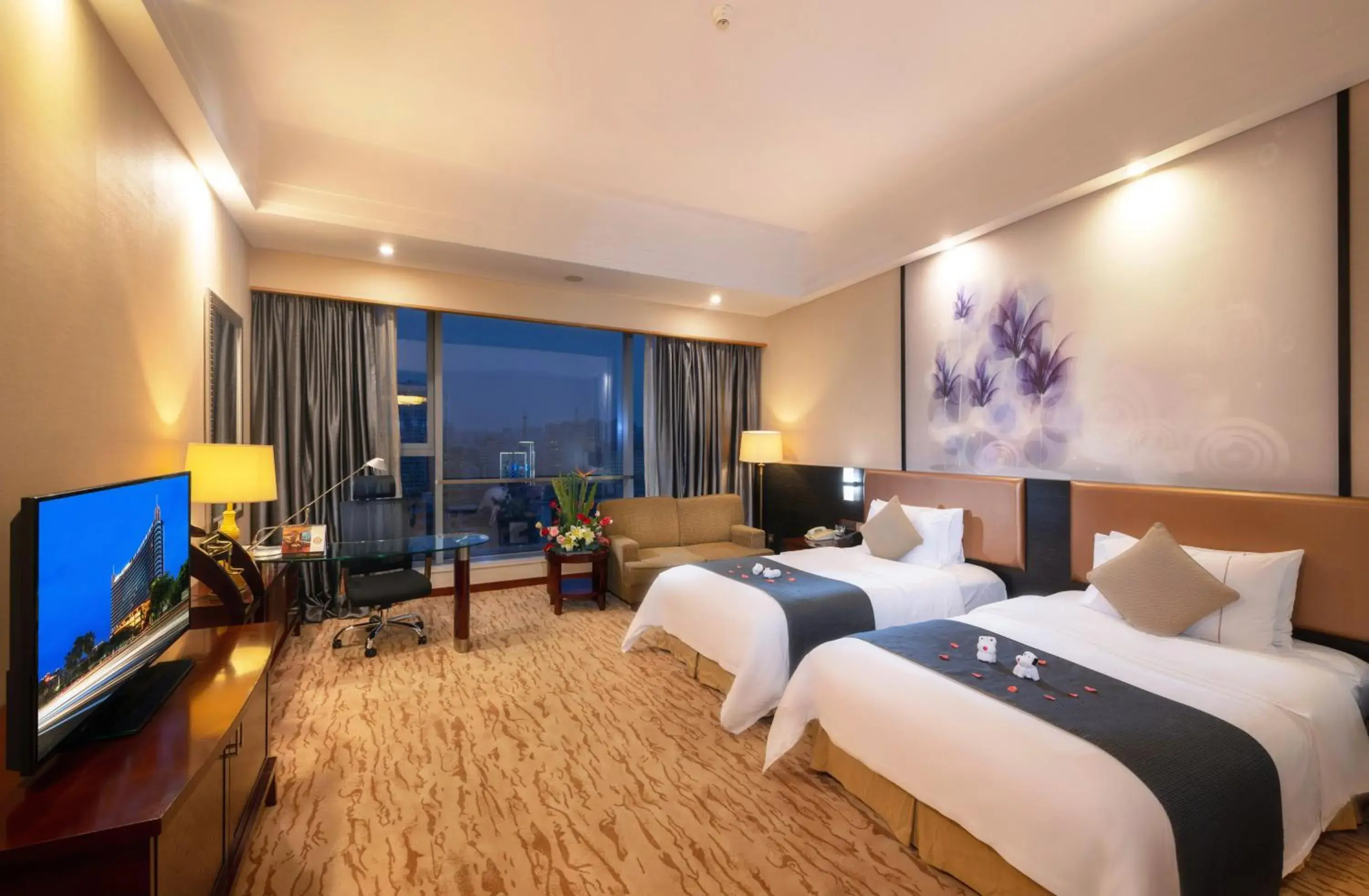 Deluxe Twin Room with City View in KB Hotel Qingyuan Deluxe Twin Room with City View in KB Hotel Qingyuan