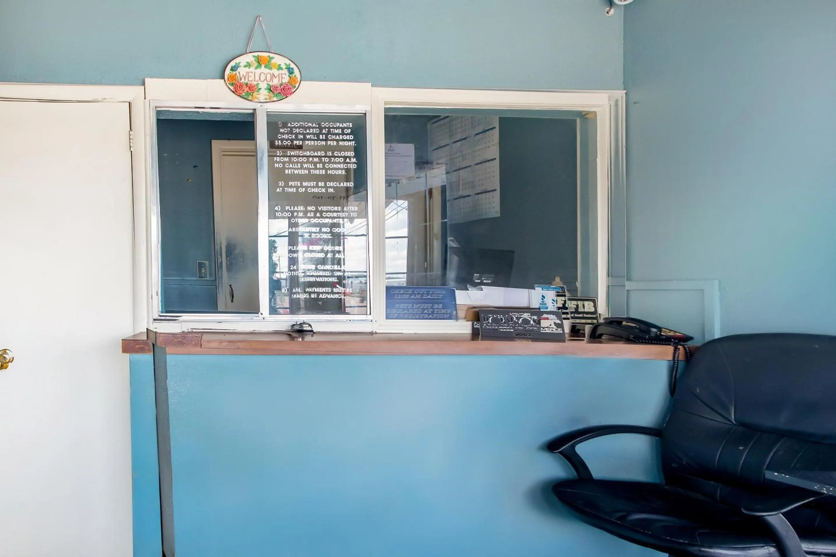 Lobby or reception in Rodeway Inn