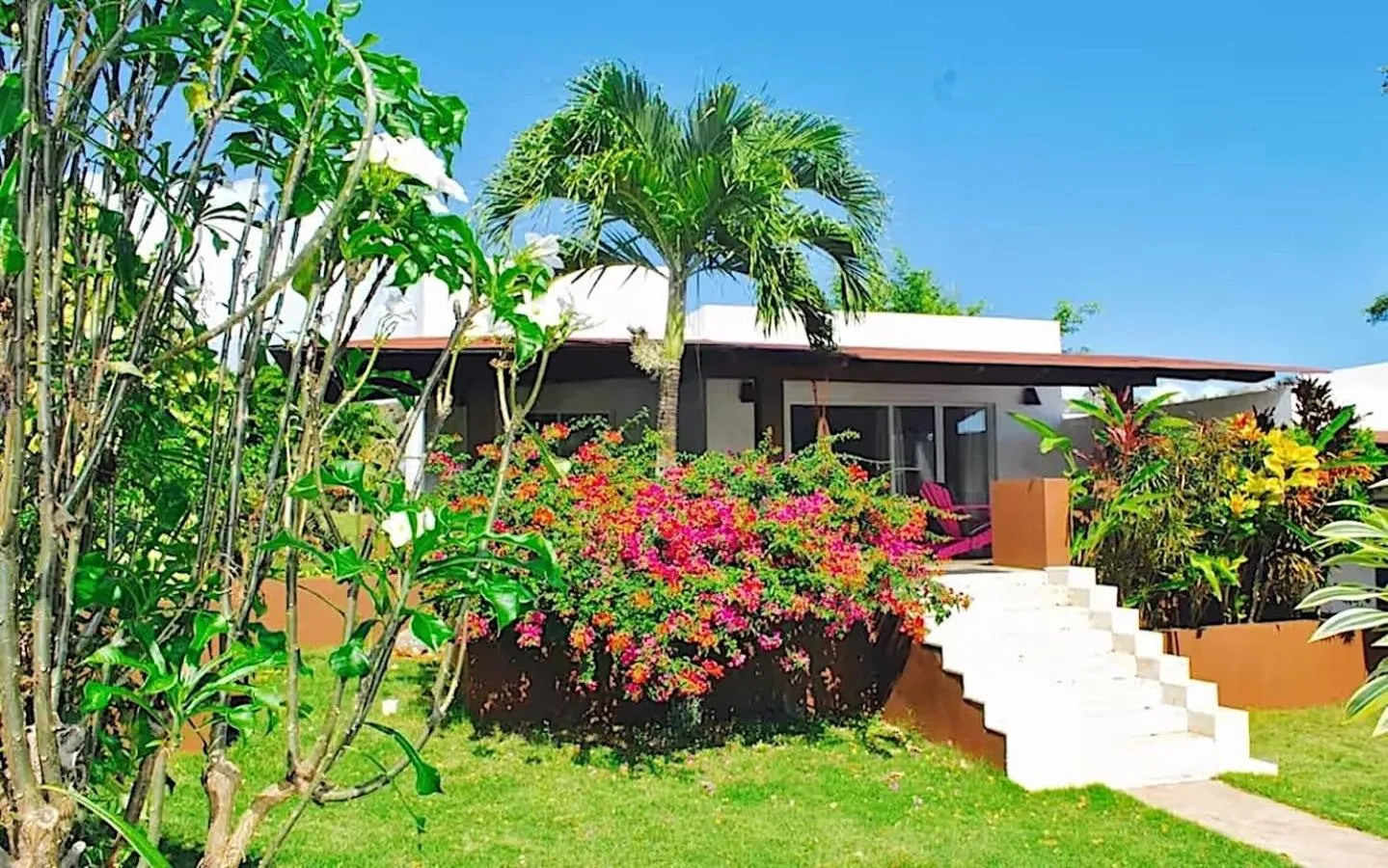 Property building in Las Galeras Village Ecolodge