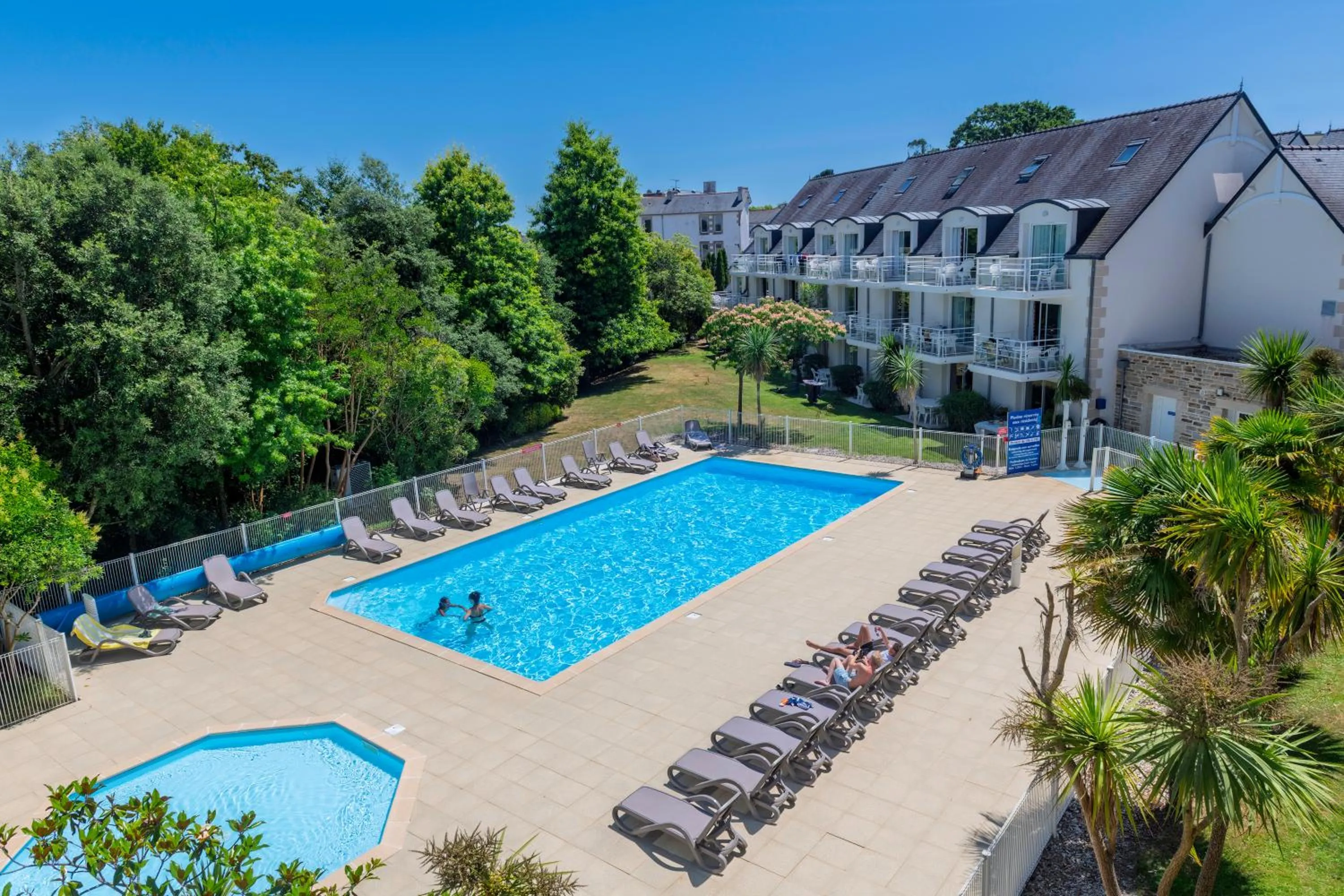 Property building in Résidence Goélia Le Domaine des Glénan
