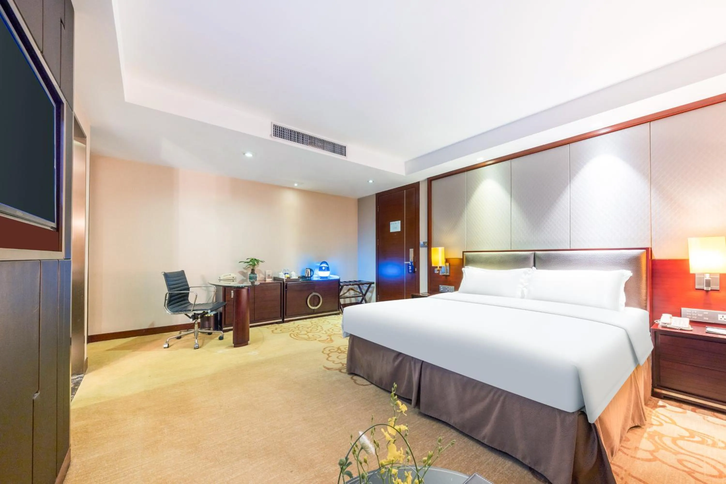 Shenzhen Avant-Garde Hotel