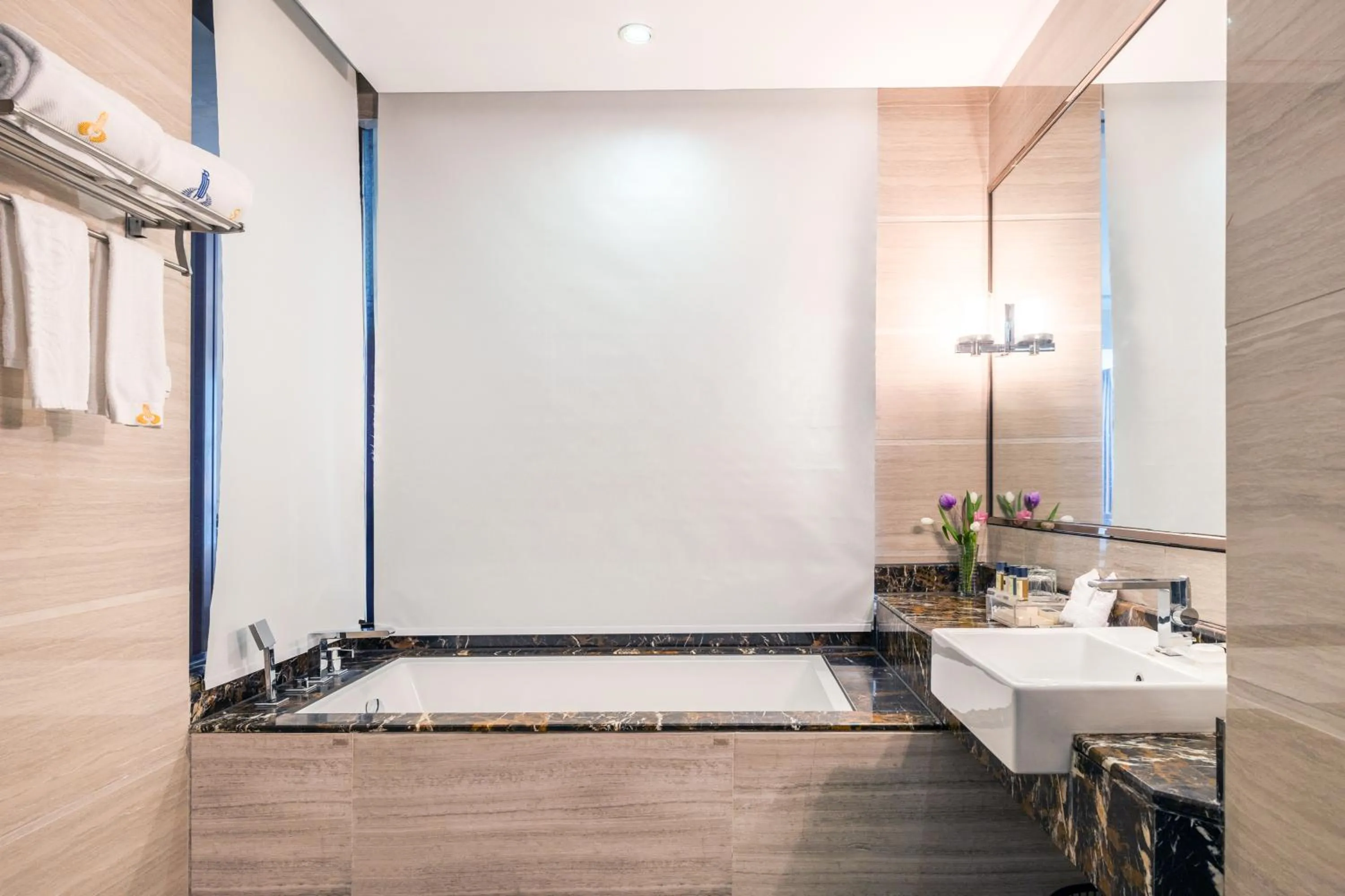 Shenzhen Avant-Garde Hotel