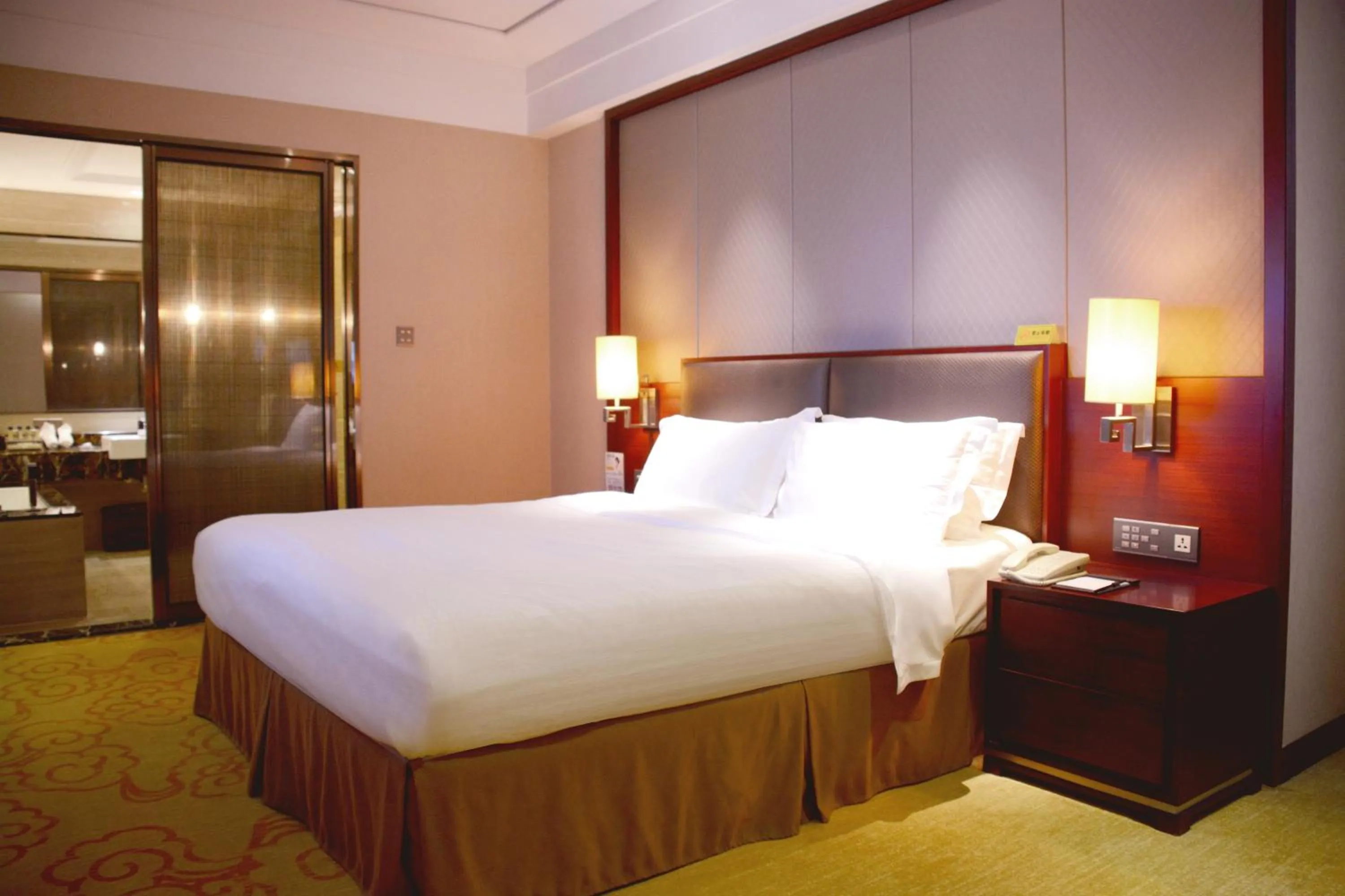 Shenzhen Avant-Garde Hotel