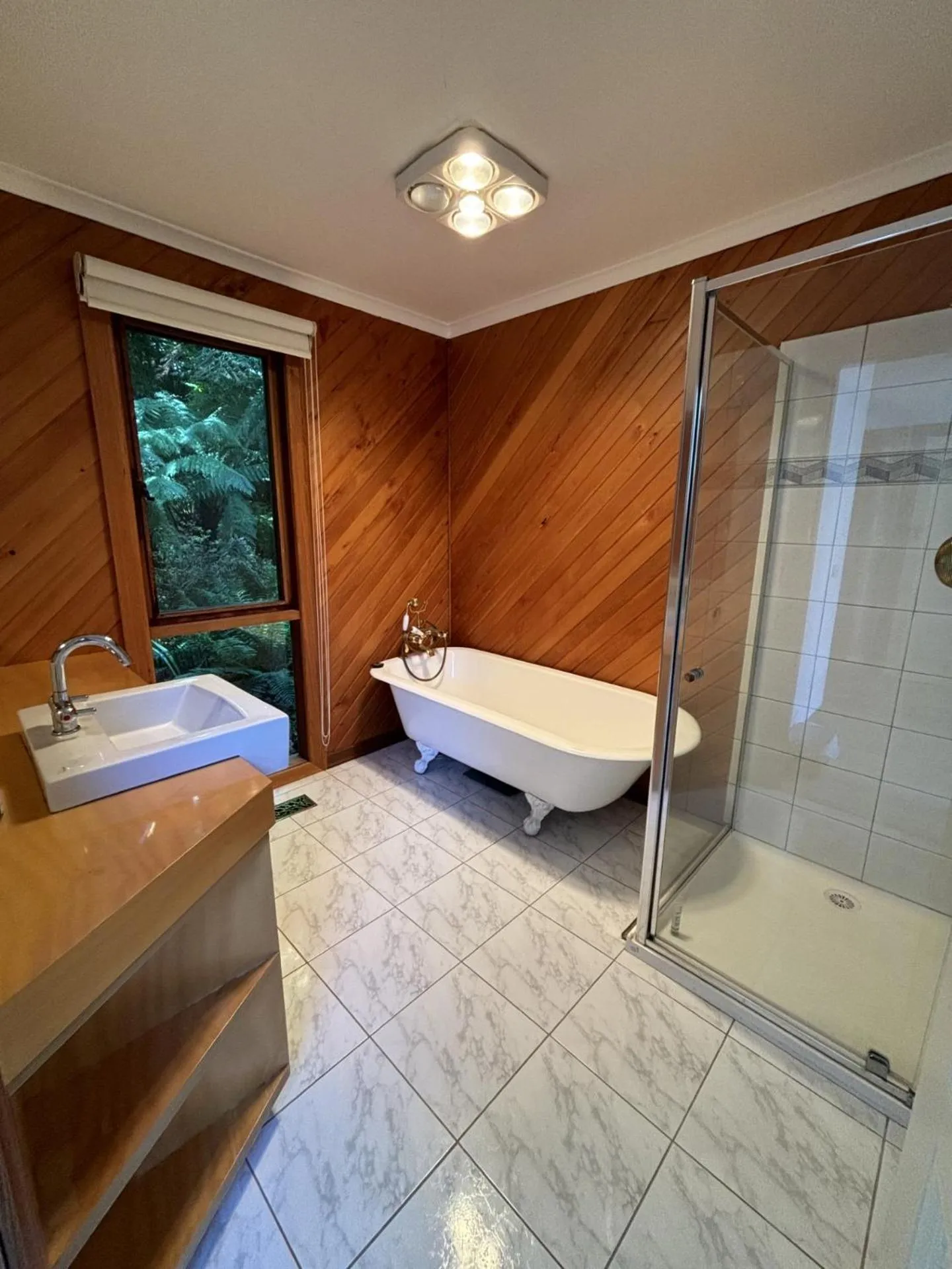 Bathroom in Arcadia Cottages
