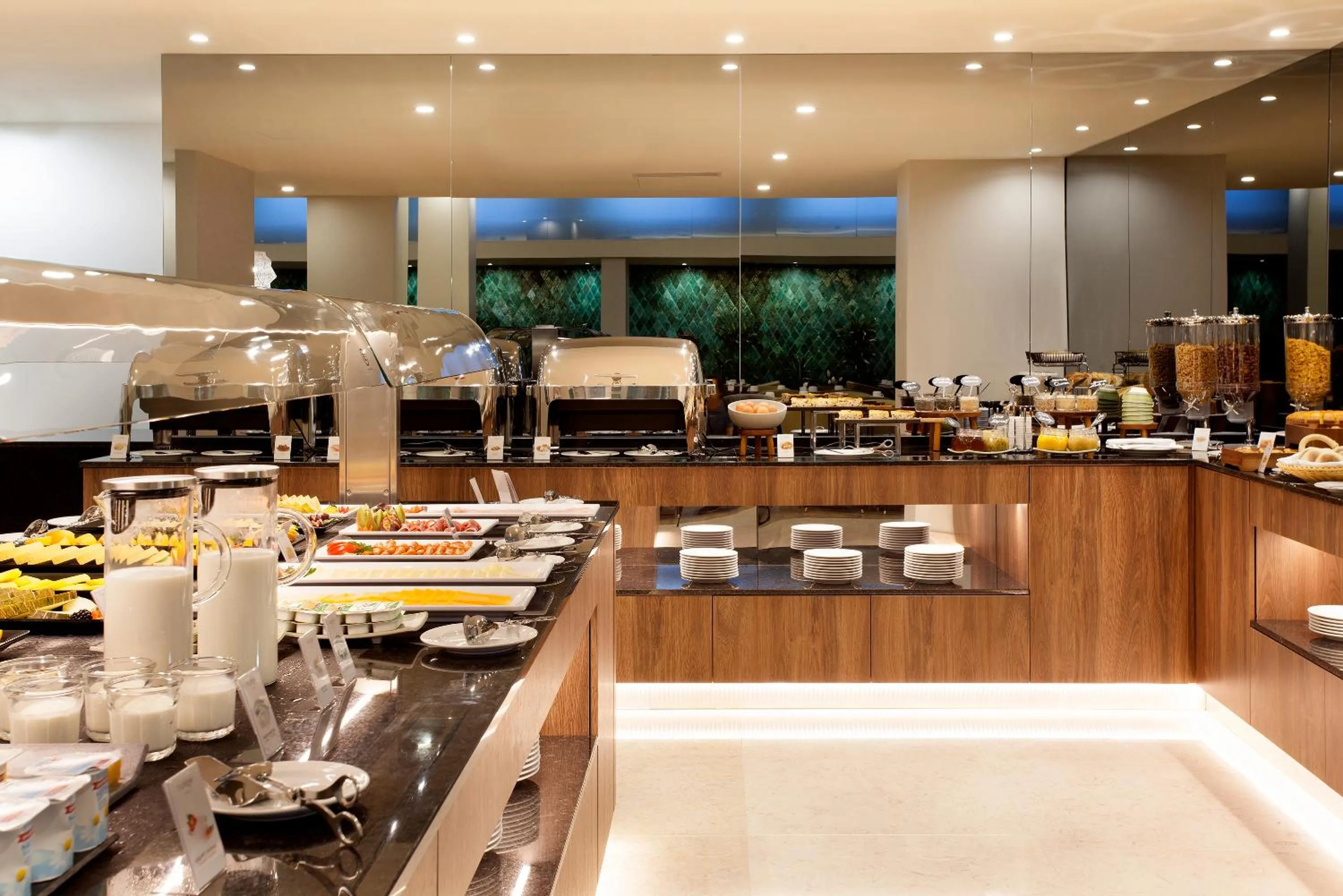 Restaurant/places to eat in TURIM Santa Maria Hotel