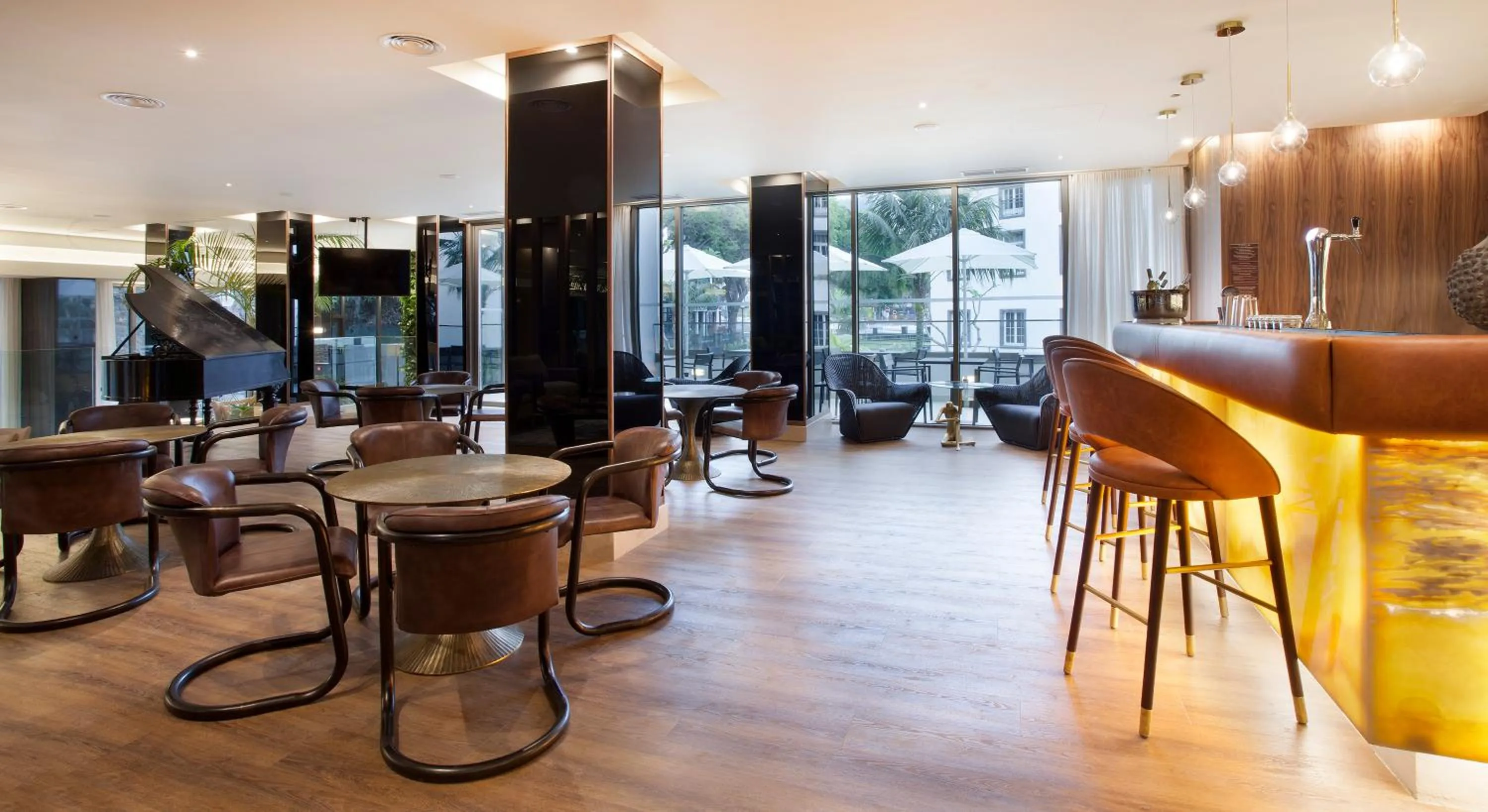 Nightclub / DJ in TURIM Santa Maria Hotel