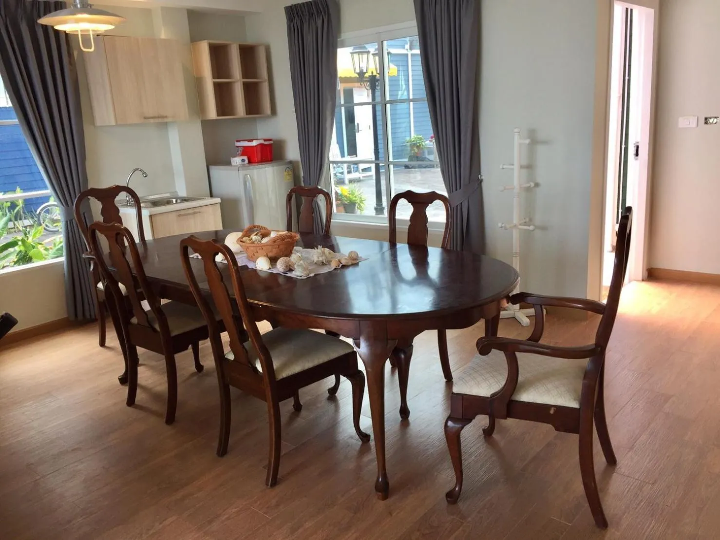 Dining area in Seaman Resort