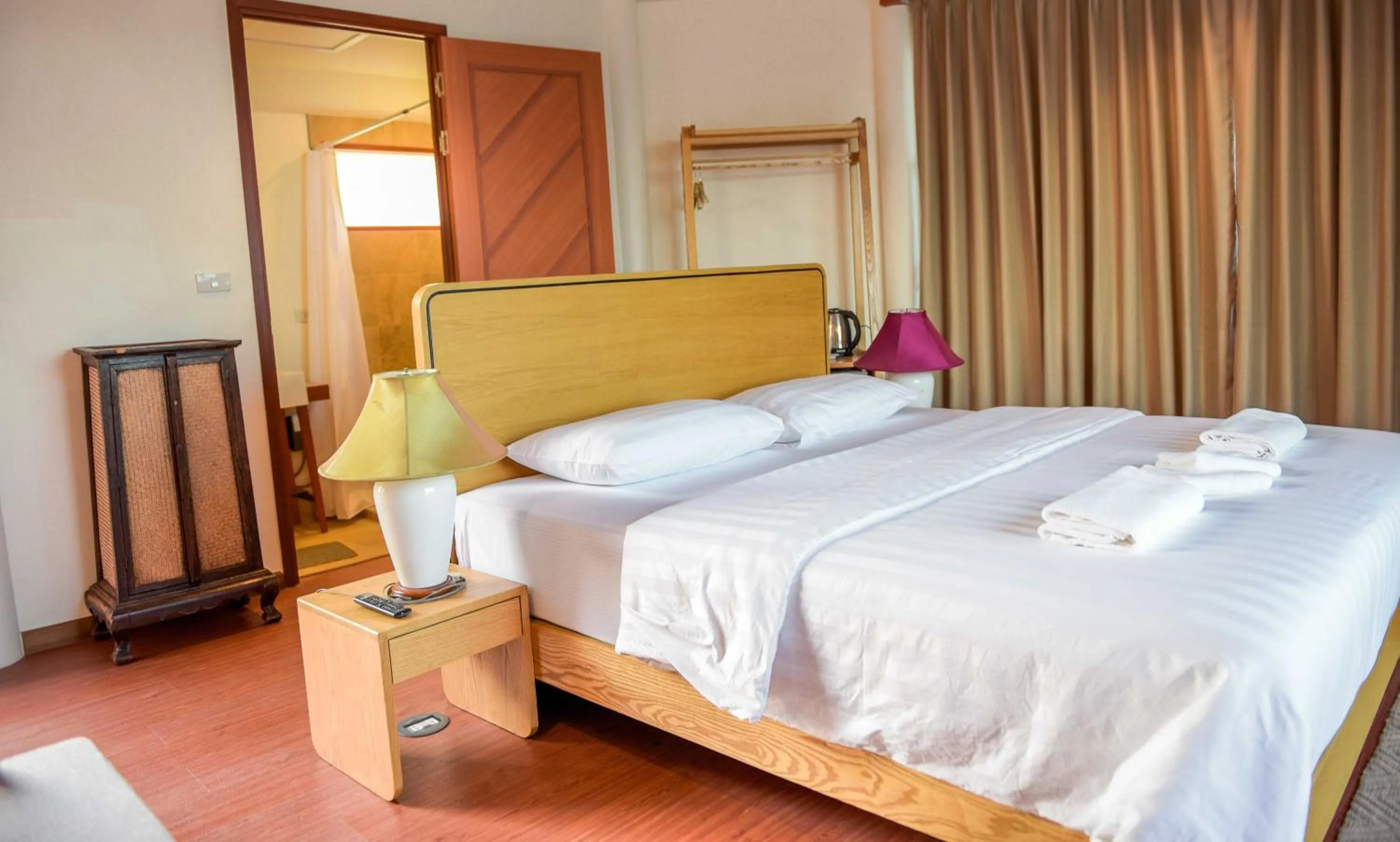 Bed in Seaman Resort