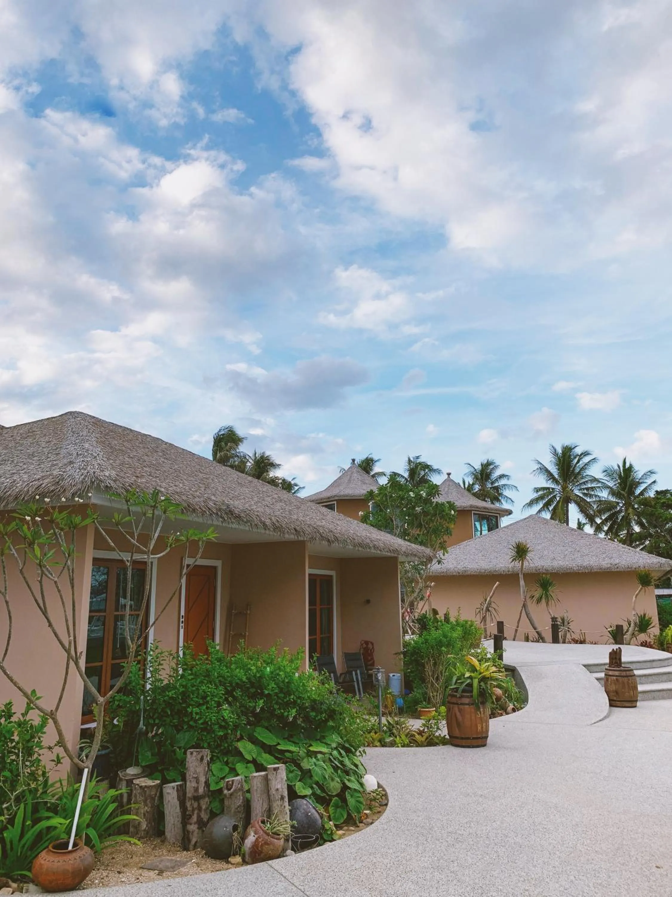 Property building in Seaman Resort